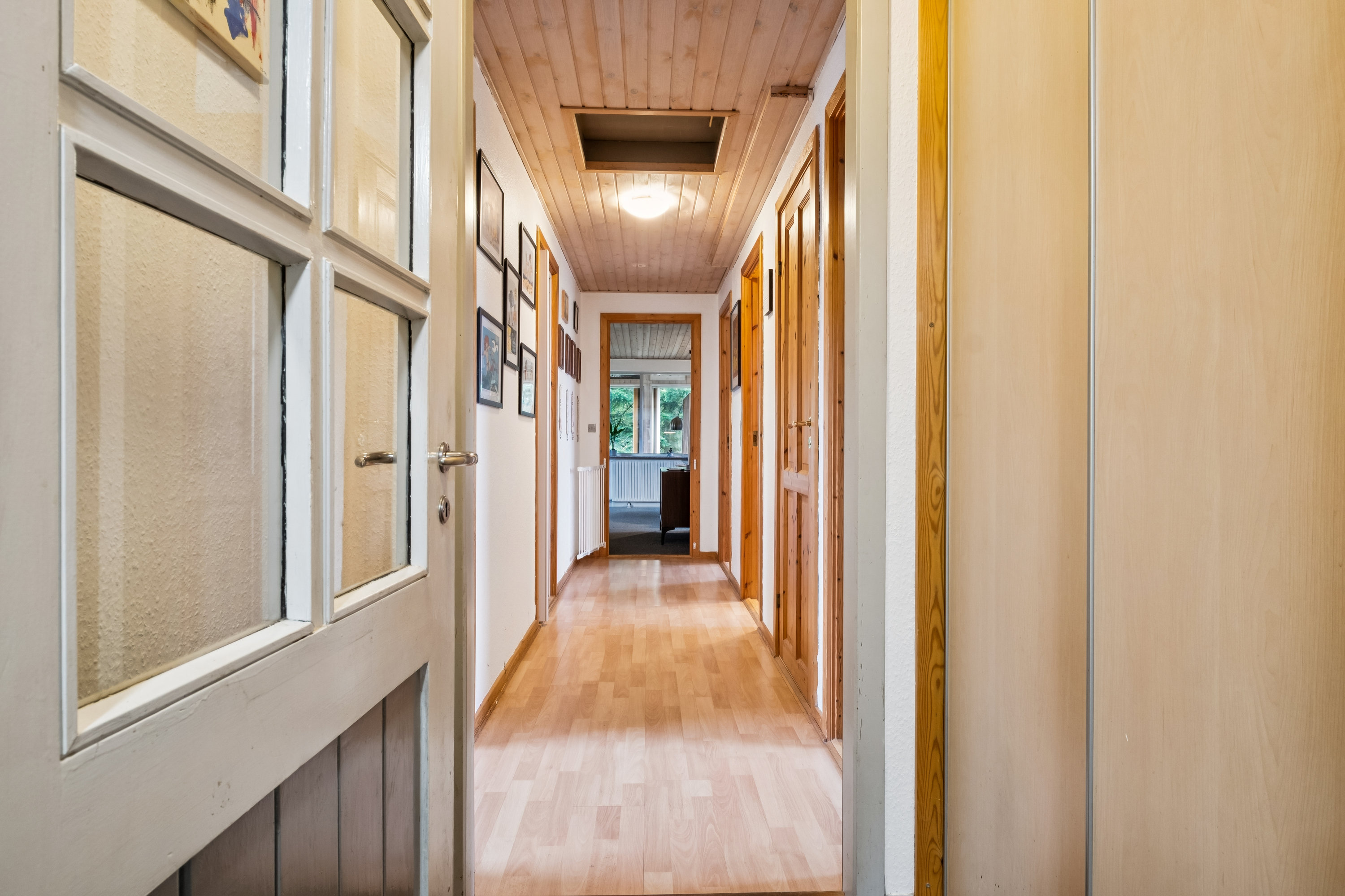 Fremhævet gang billede i fuldskærmstilstand. Billede af Barrit Langgade 72, 7150 Barrit