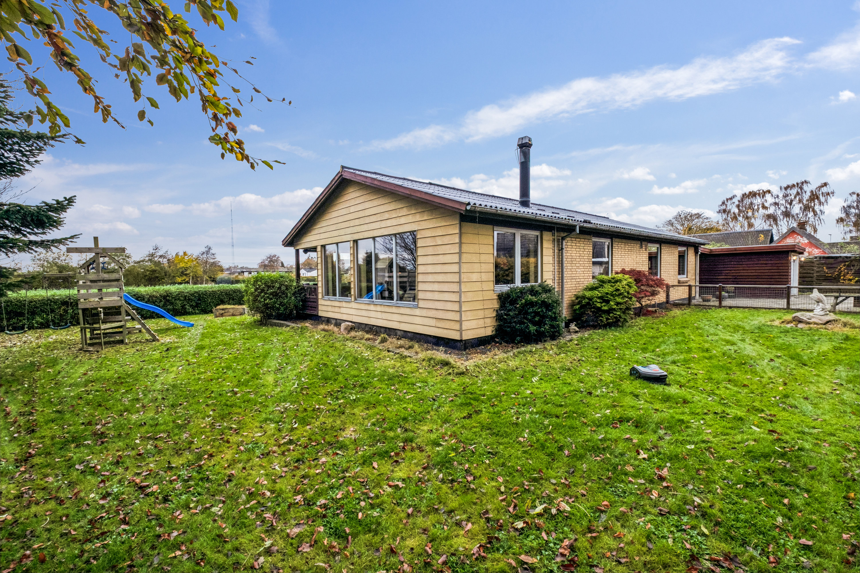 Fremhævet have billede i fuldskærmstilstand. Billede af Barrit Langgade 72, 7150 Barrit