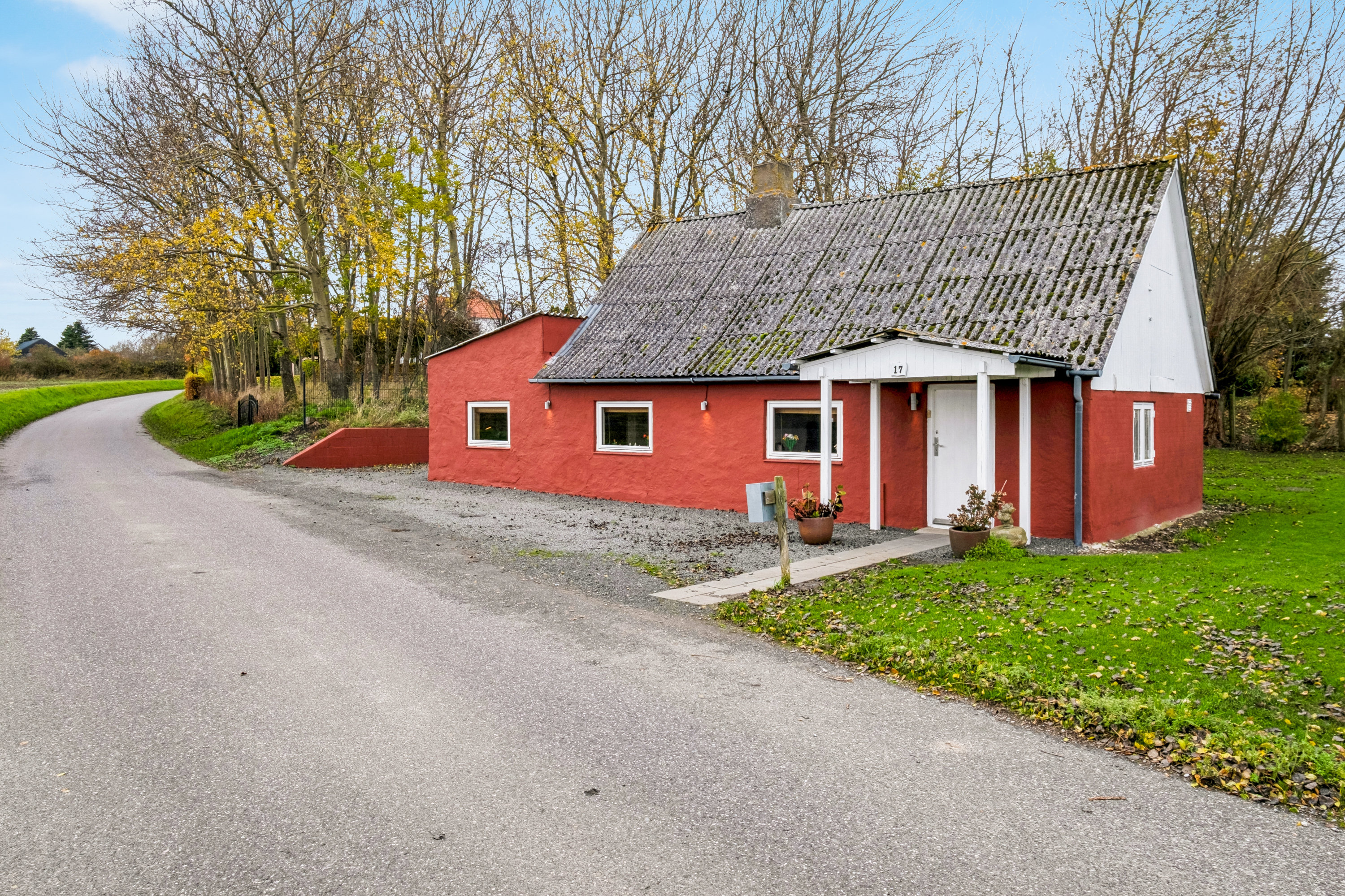 Fremhævet andet billede i fuldskærmstilstand. Billede af Nedergårdsvej 17, Skjold, 7130 Juelsminde