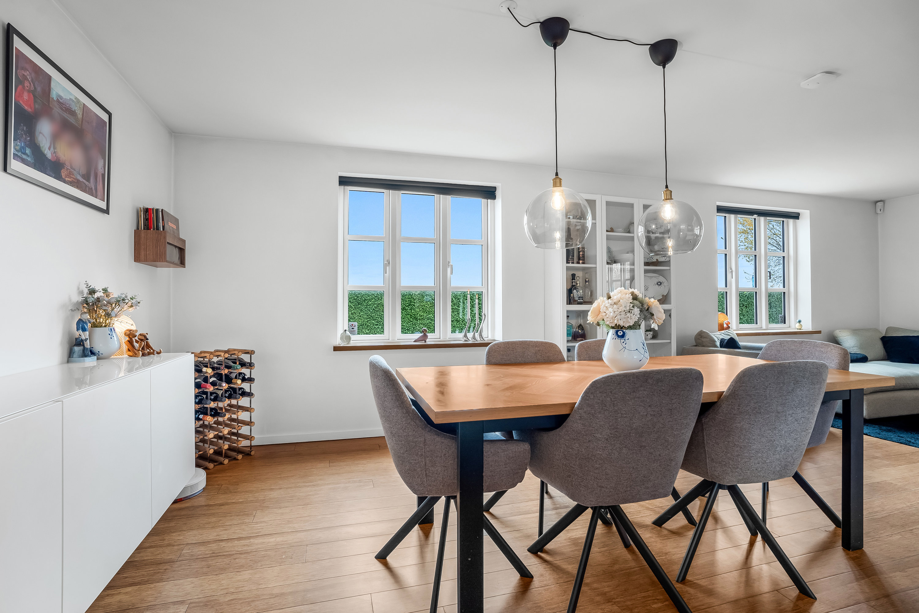 Fremhævet stue billede i fuldskærmstilstand. Billede af Skandsen 68, 4900 Nakskov