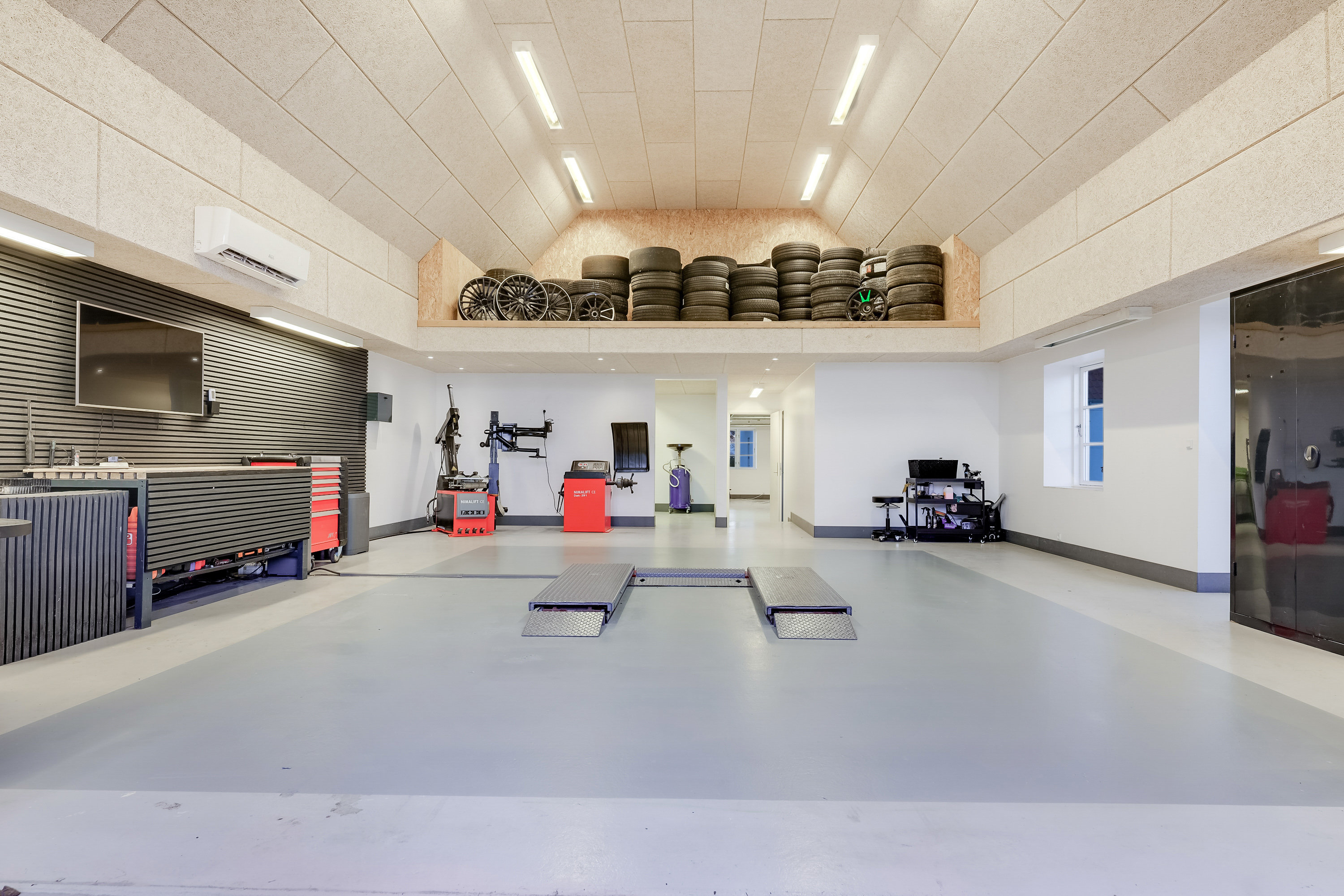 Fremhævet værksted billede i fuldskærmstilstand. Billede af Dådyrbakken 96, 5500 Middelfart