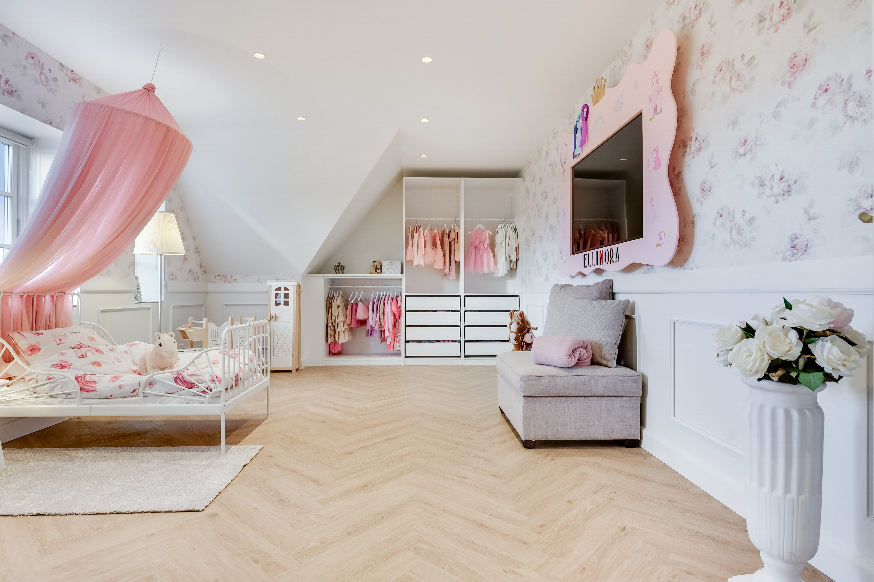 Fremhævet værelse billede i fuldskærmstilstand. Billede af Dådyrbakken 96, 5500 Middelfart