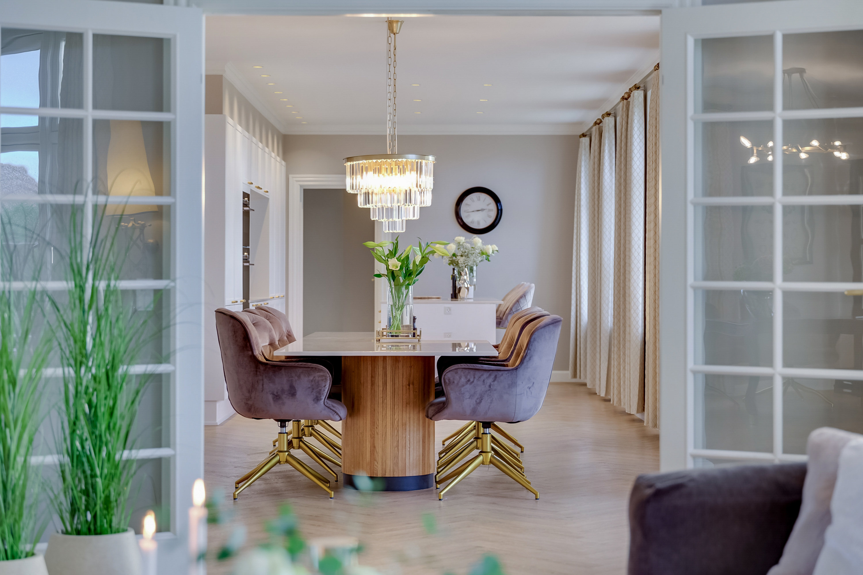 Fremhævet køkken alrum billede i fuldskærmstilstand. Billede af Dådyrbakken 96, 5500 Middelfart