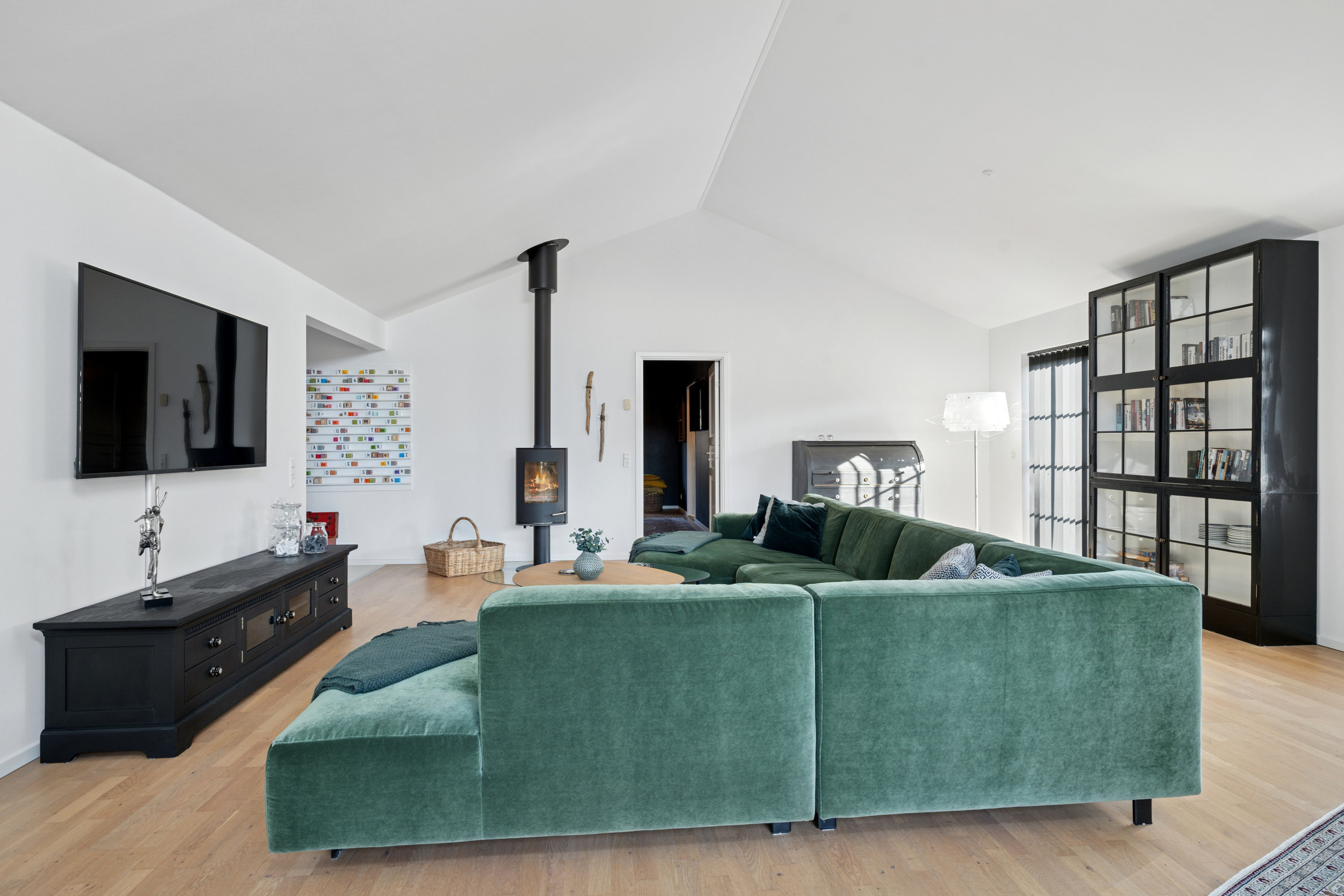 Fremhævet  billede i fuldskærmstilstand. Billede af Vindelevgård 220, 7830 Vinderup