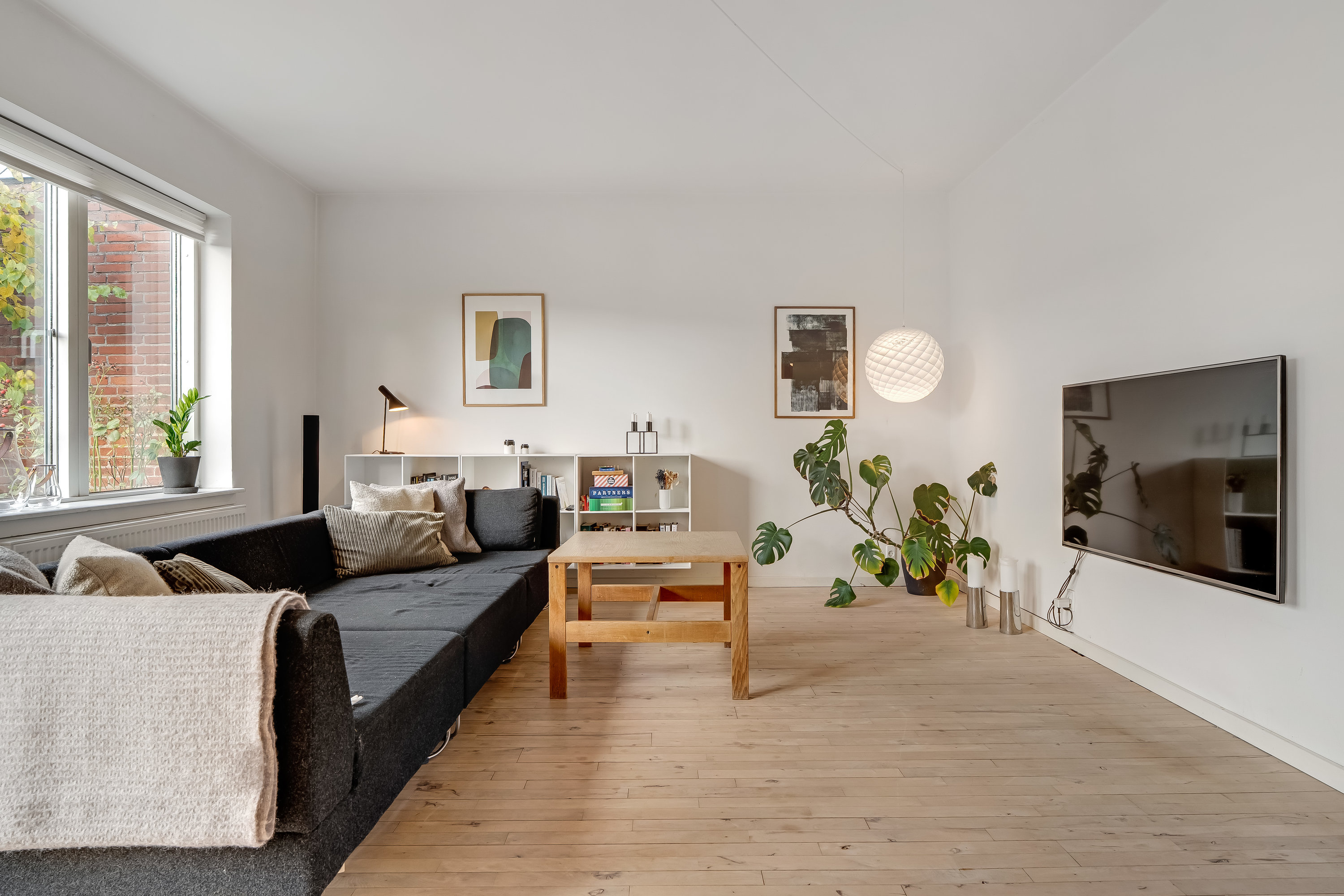 Fremhævet  billede i fuldskærmstilstand. Billede af Kaplevej 76, 2830 Virum