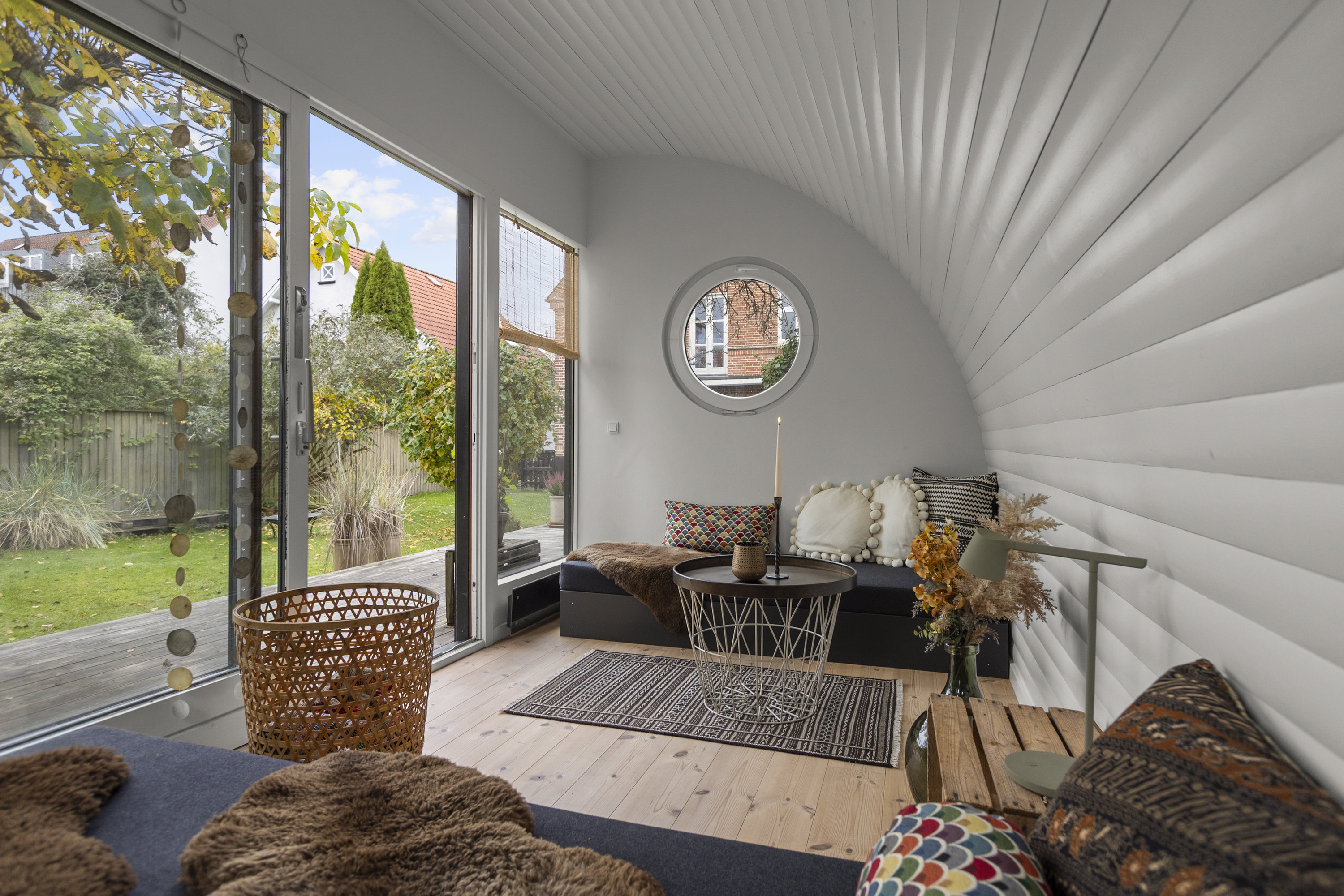 Fremhævet udestue billede i fuldskærmstilstand. Billede af Teglovnsvej 26, 1., 4100 Ringsted