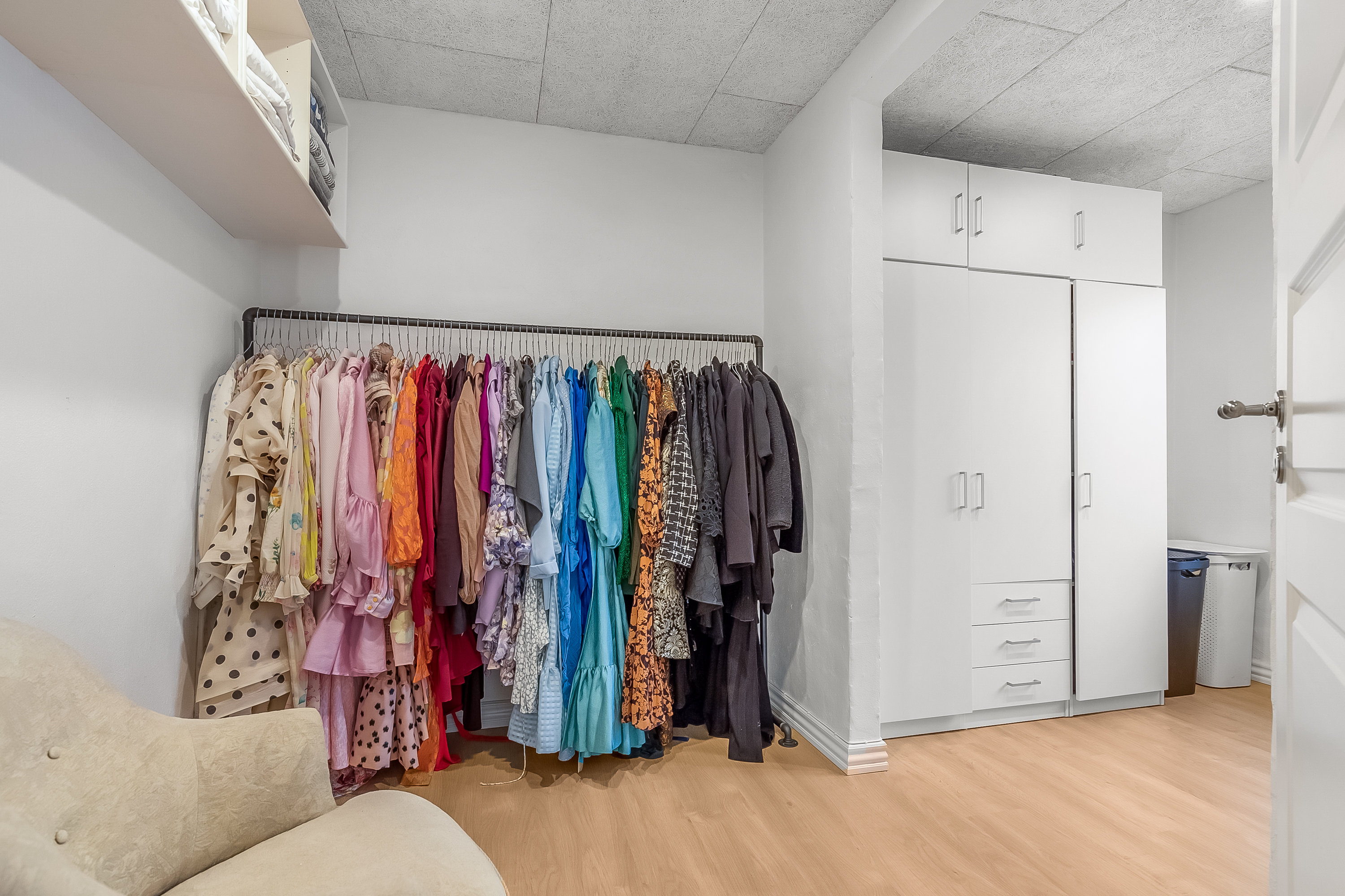 Fremhævet værelse billede i fuldskærmstilstand. Billede af Hostrupsvej 1, st.., 7100 Vejle