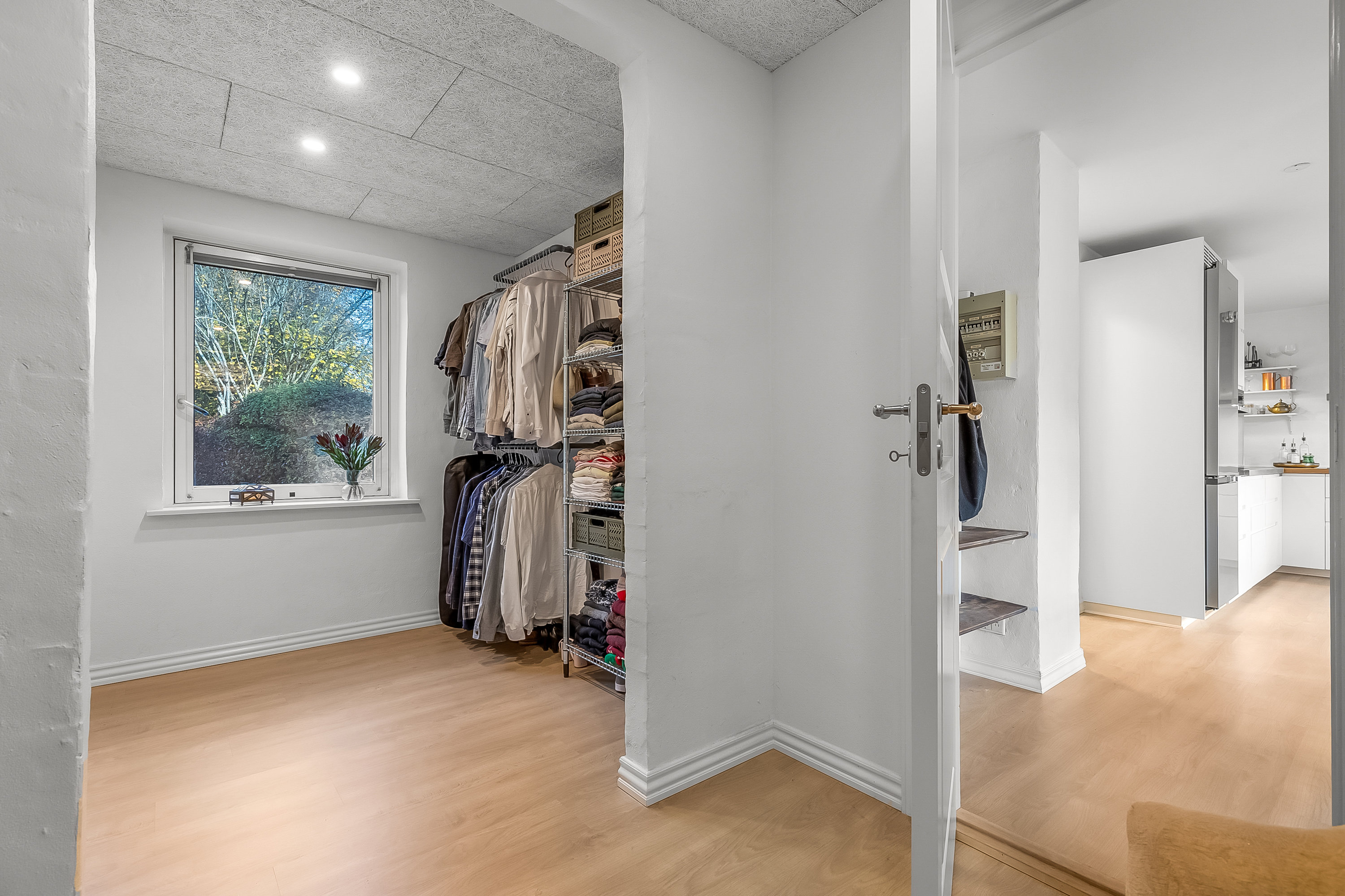 Fremhævet værelse billede i fuldskærmstilstand. Billede af Hostrupsvej 1, st.., 7100 Vejle