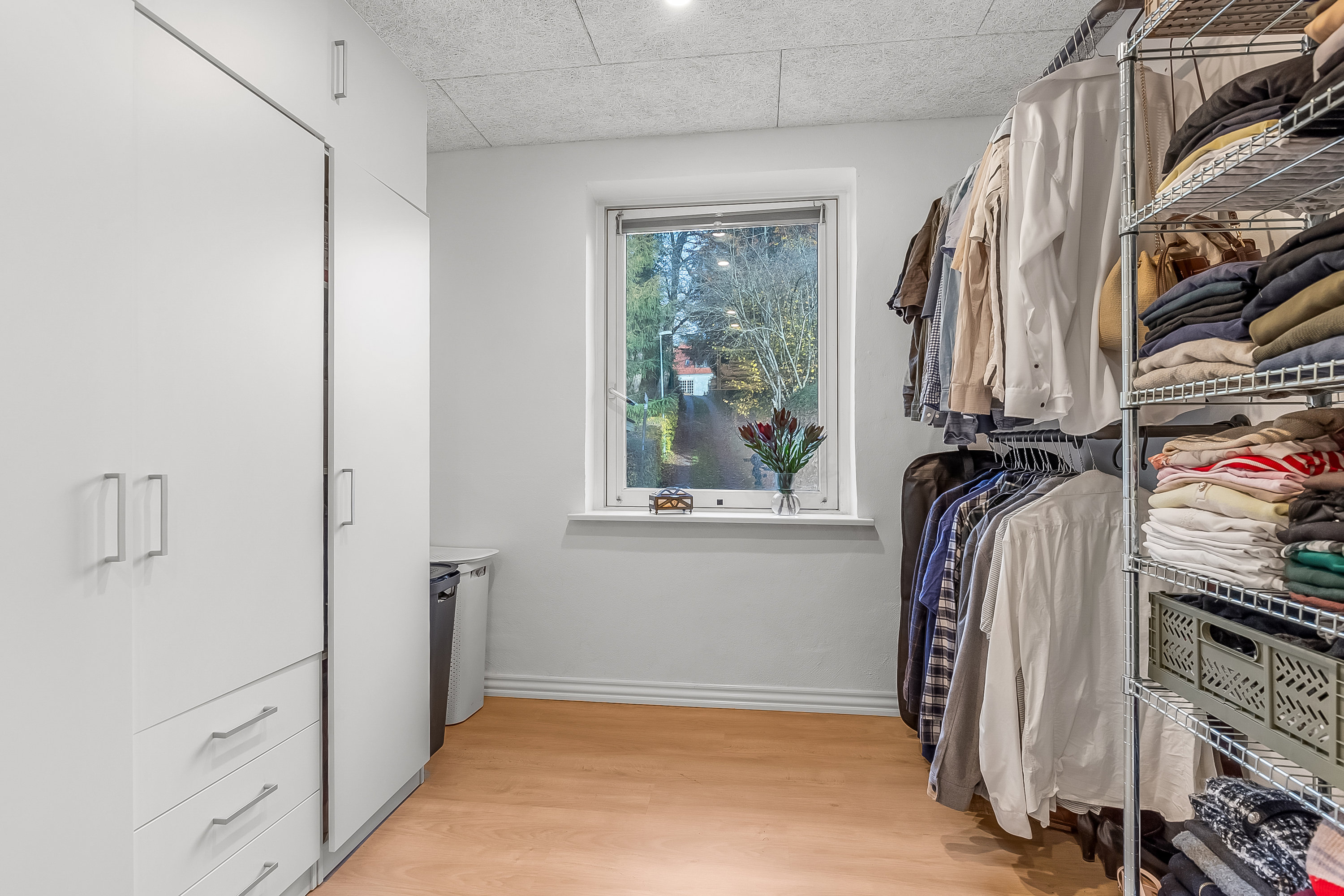 Fremhævet værelse billede i fuldskærmstilstand. Billede af Hostrupsvej 1, st.., 7100 Vejle