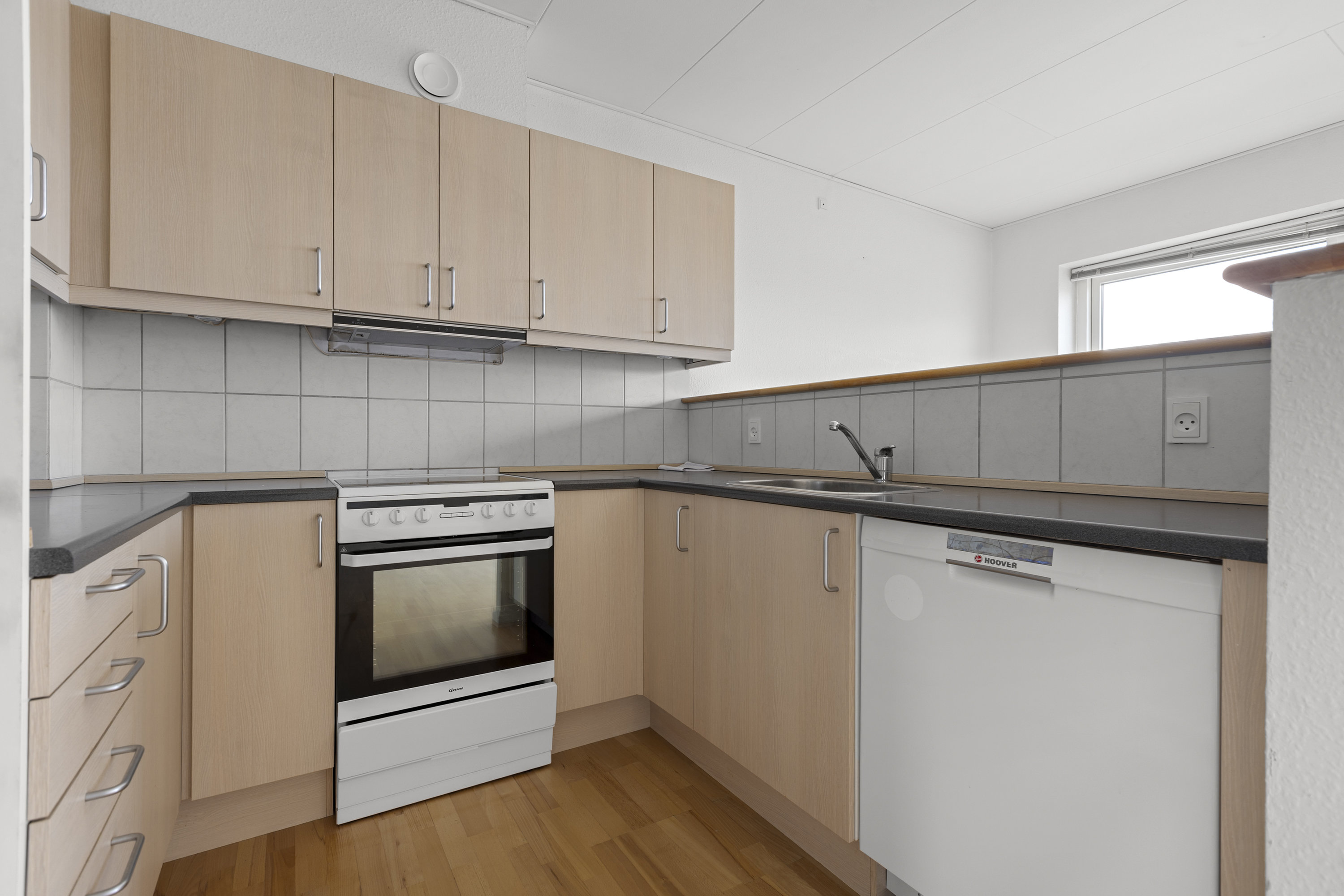 Miniaturebillede 2: køkken. Billede af Halsskovvej 80K, 1., 4220 Korsør