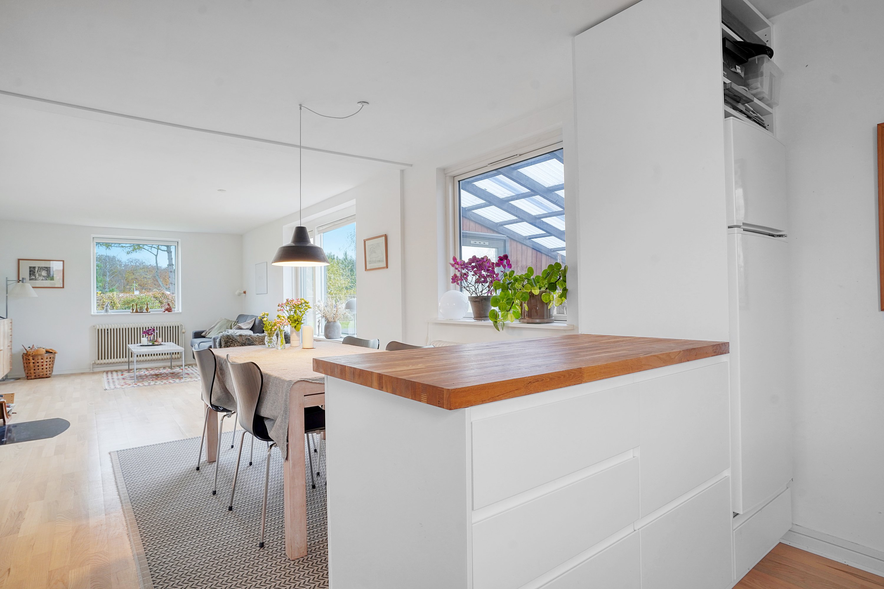 Fremhævet køkken billede i fuldskærmstilstand. Billede af Teglværksvej 7, 3140 Ålsgårde