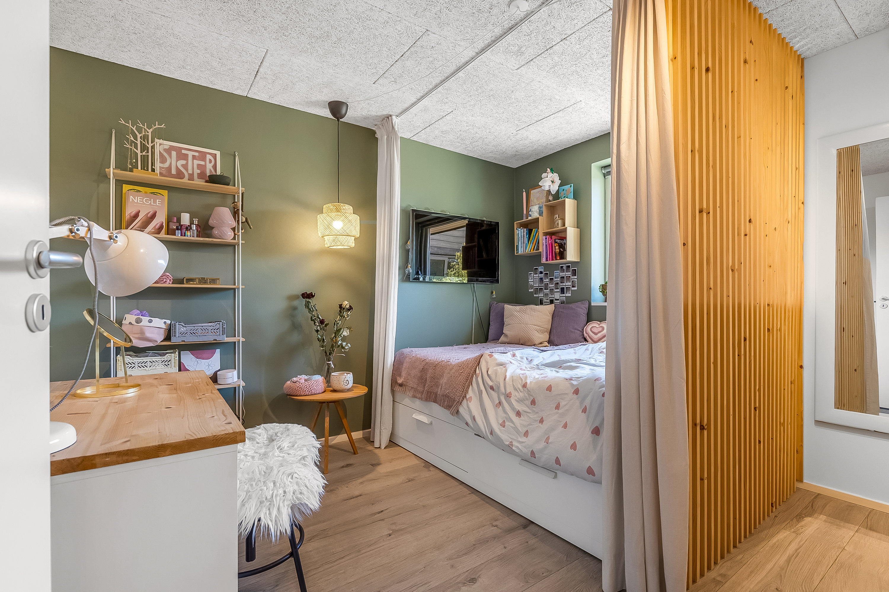 Fremhævet værelse billede i fuldskærmstilstand. Billede af Stagebjergparken 30, 6051 Almind