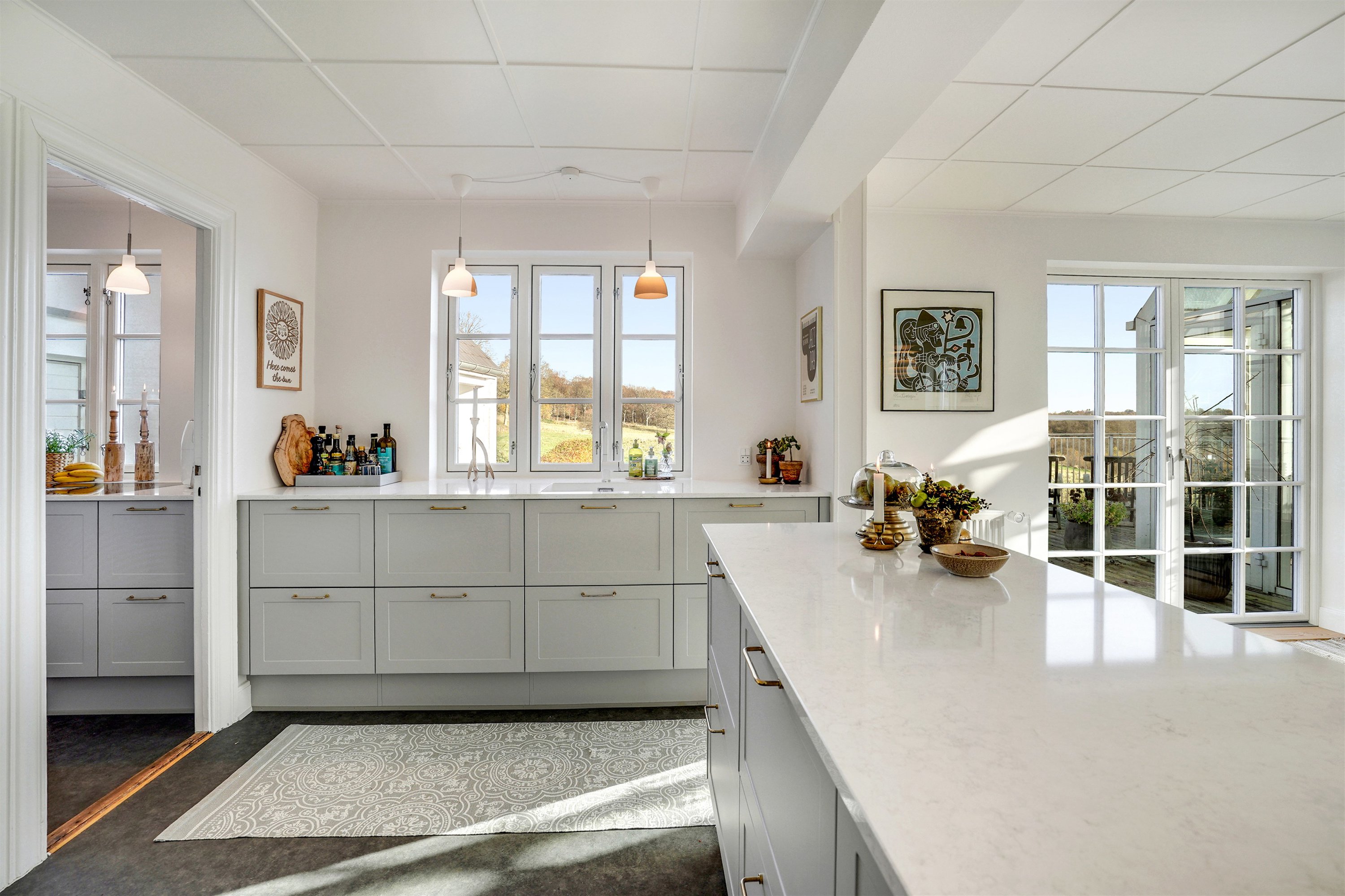 Fremhævet køkken billede i fuldskærmstilstand. Billede af De Lichtenbergs Vej 22, Nørup, 7182 Bredsten