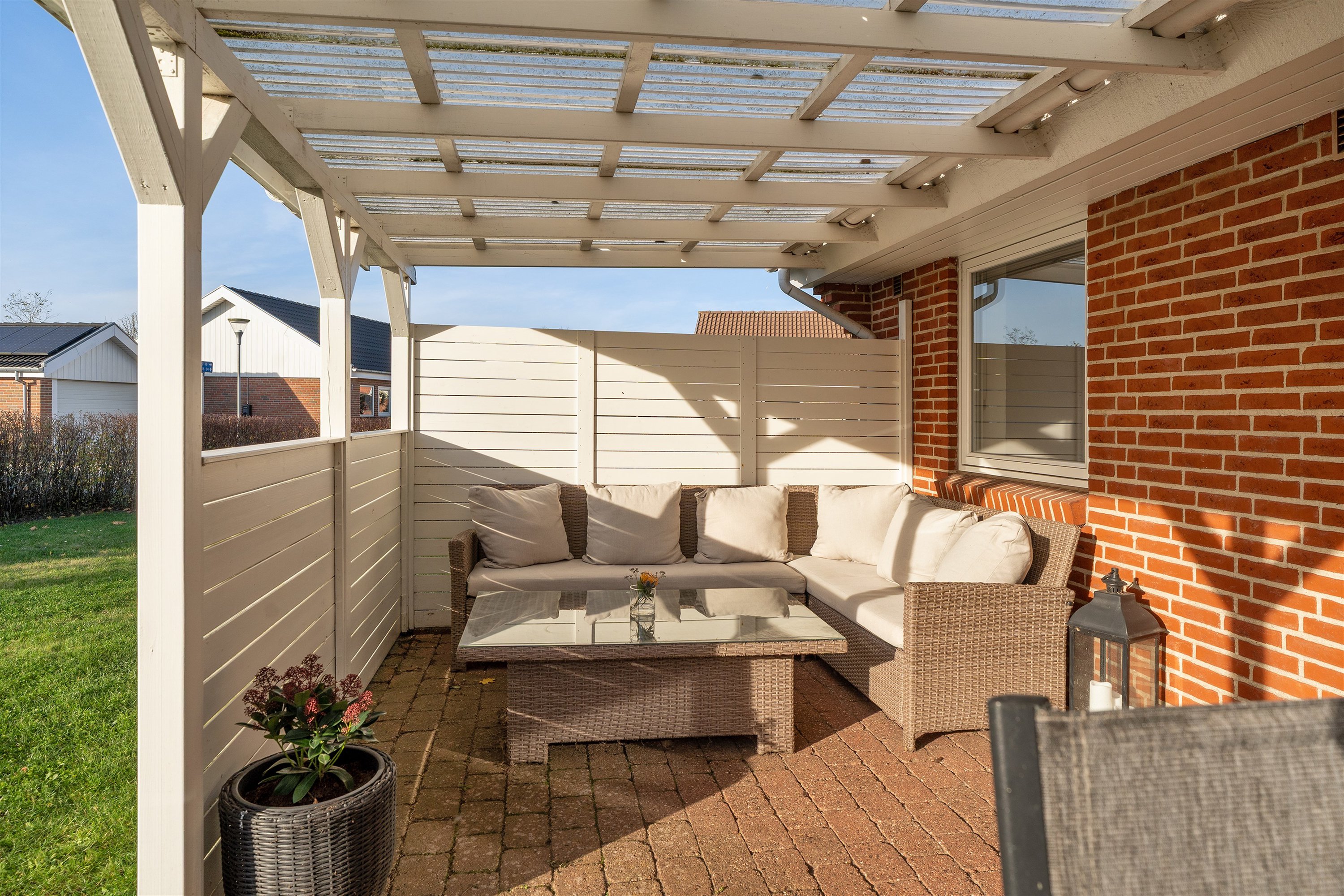 Fremhævet overdækket terrasse billede i fuldskærmstilstand. Billede af Grønningen 2A, 7190 Billund