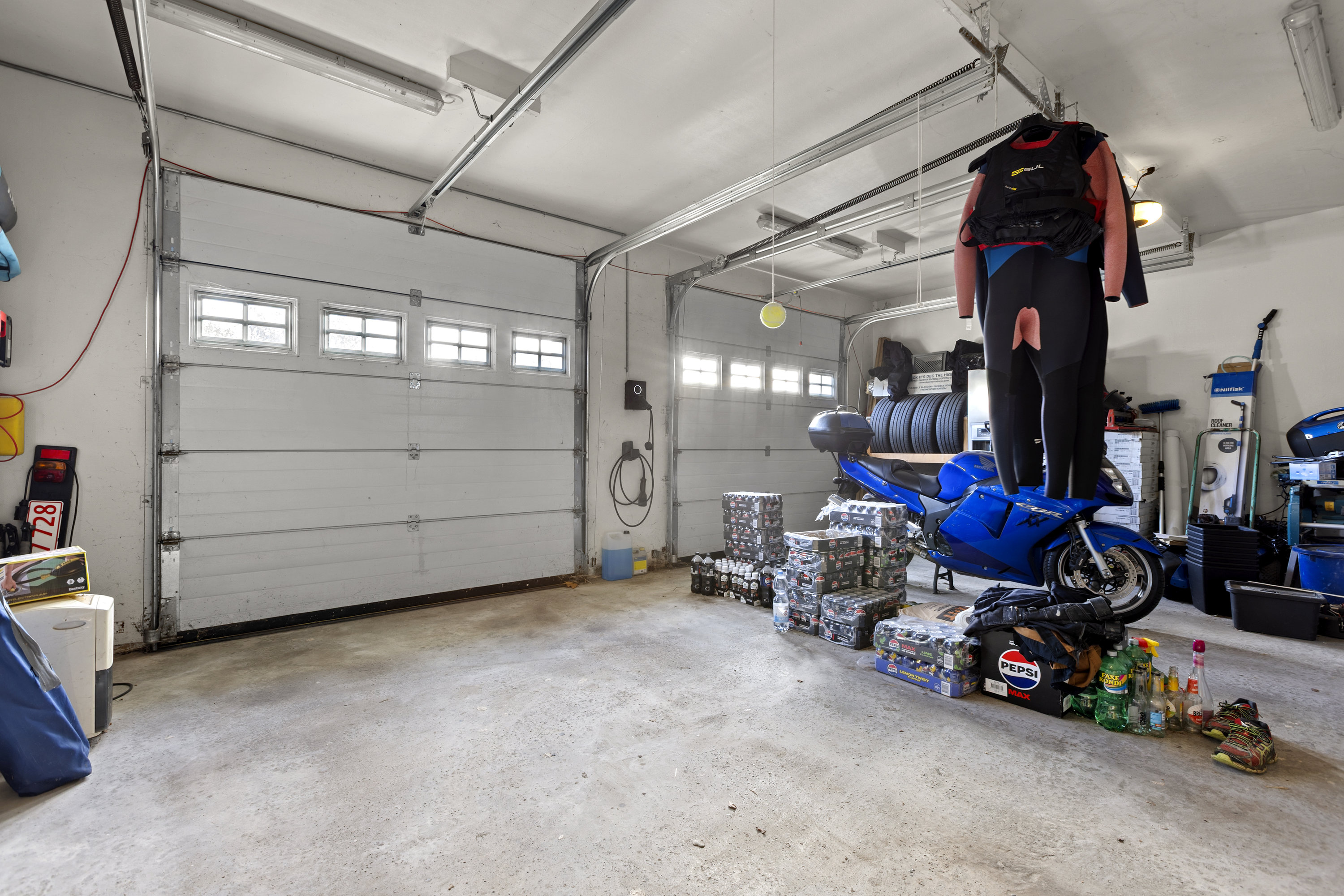 Fremhævet garage billede i fuldskærmstilstand. Billede af Vemmeløsevej 2, Gimlinge, 4200 Slagelse