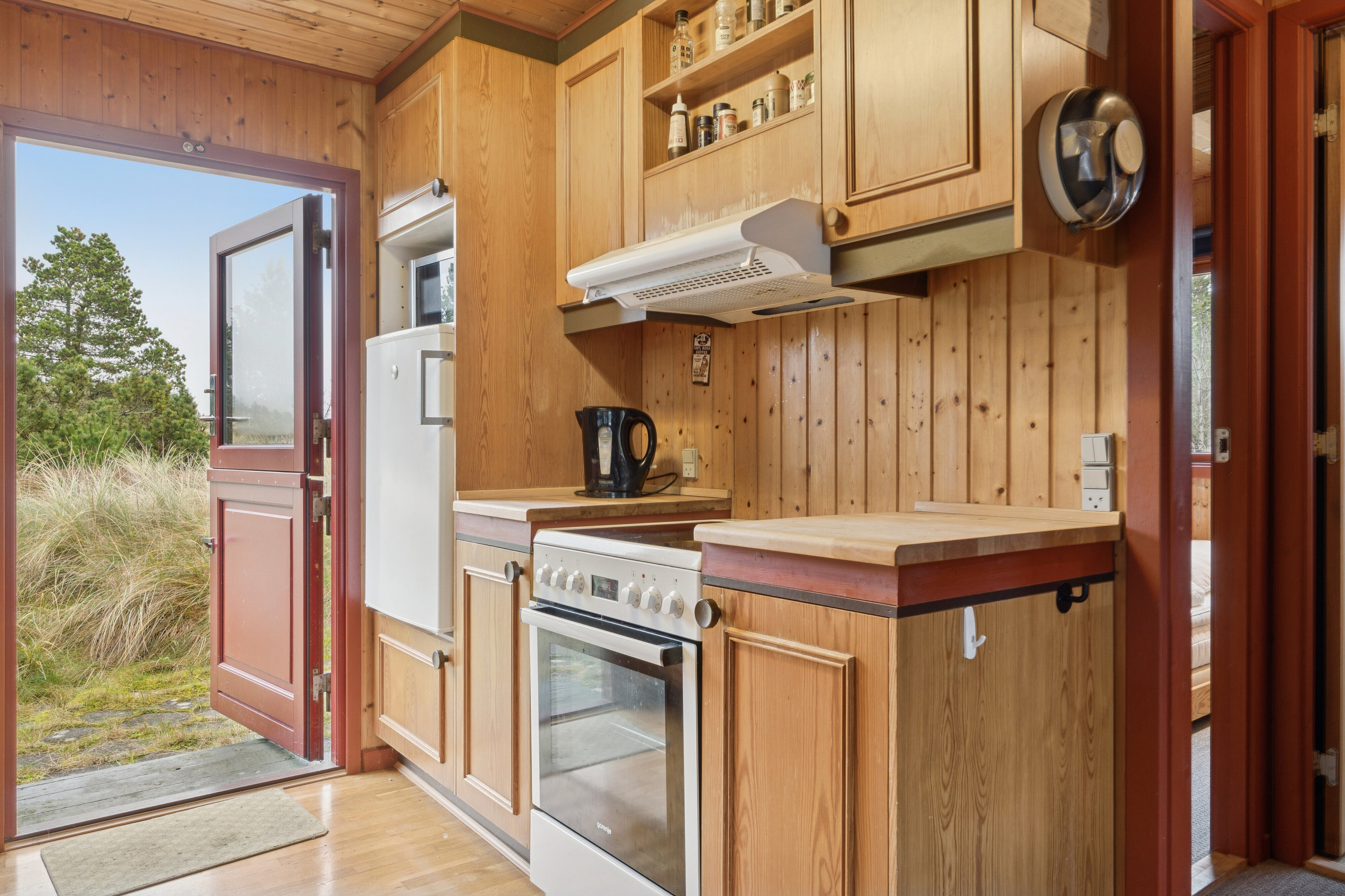 Fremhævet køkken billede i fuldskærmstilstand. Billede af Sletningen 1, Klitmøller, 7700 Thisted