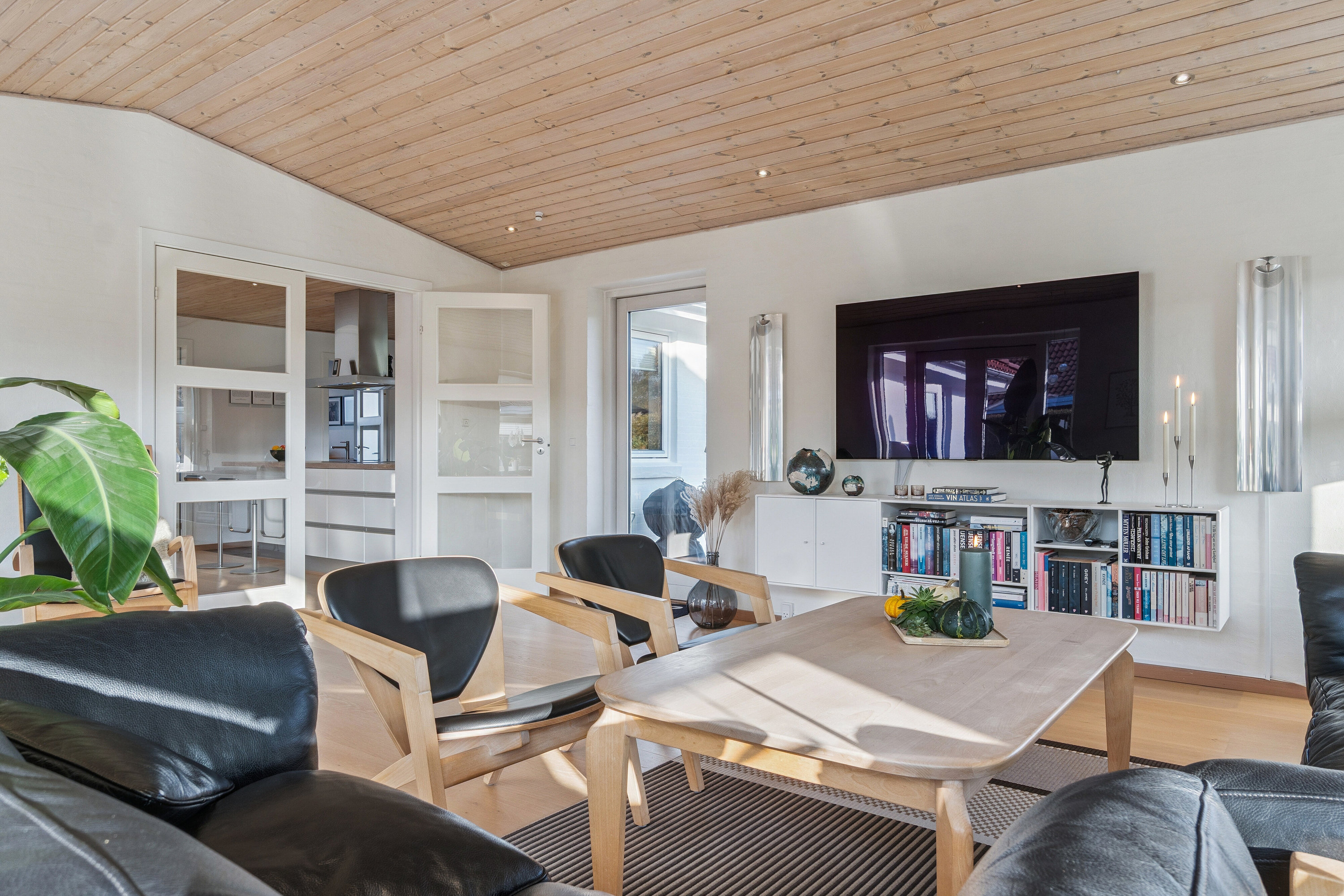 Fremhævet stue billede i fuldskærmstilstand. Billede af Årupparken 25, 8722 Hedensted