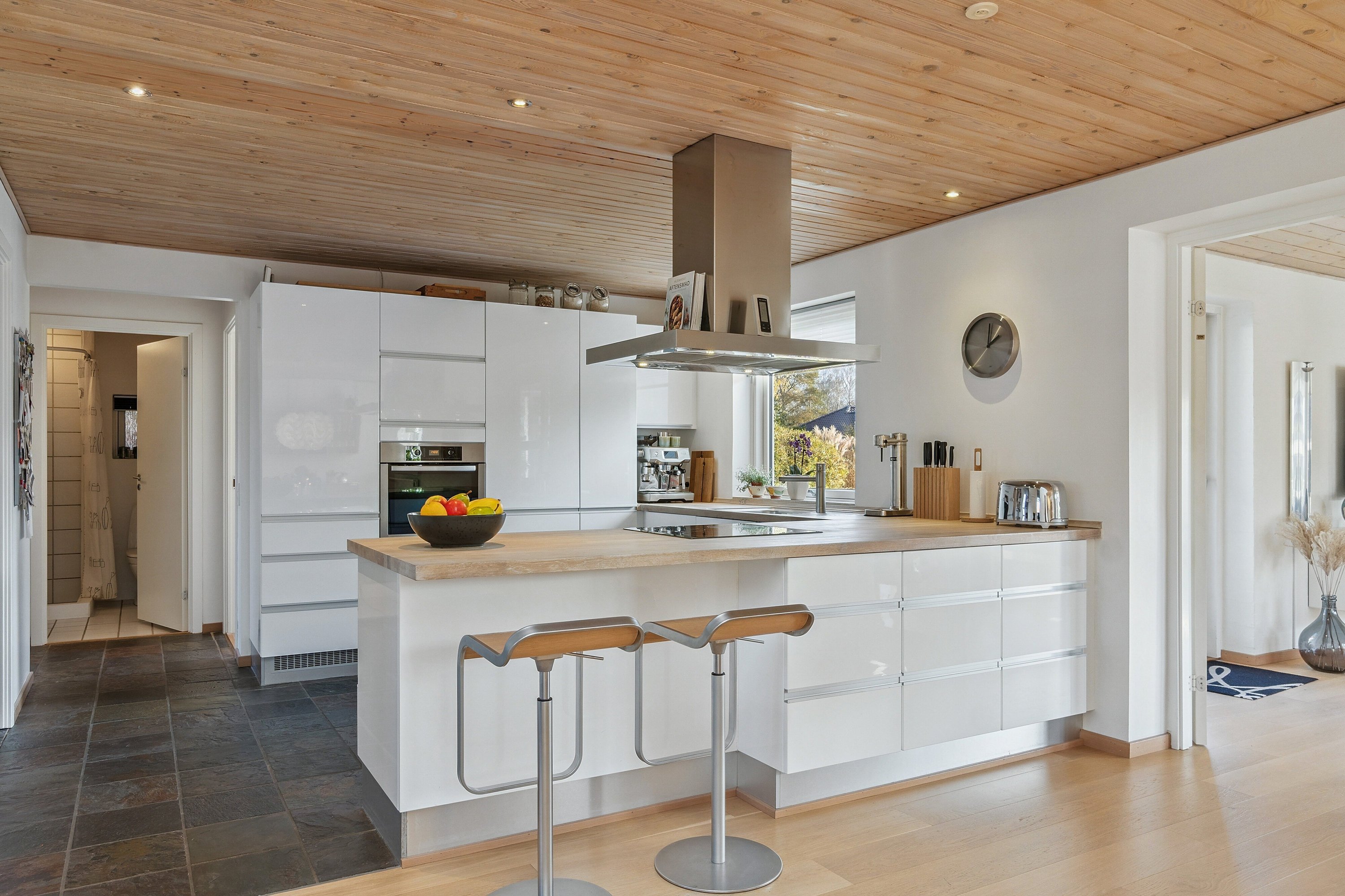 Fremhævet køkken billede i fuldskærmstilstand. Billede af Årupparken 25, 8722 Hedensted