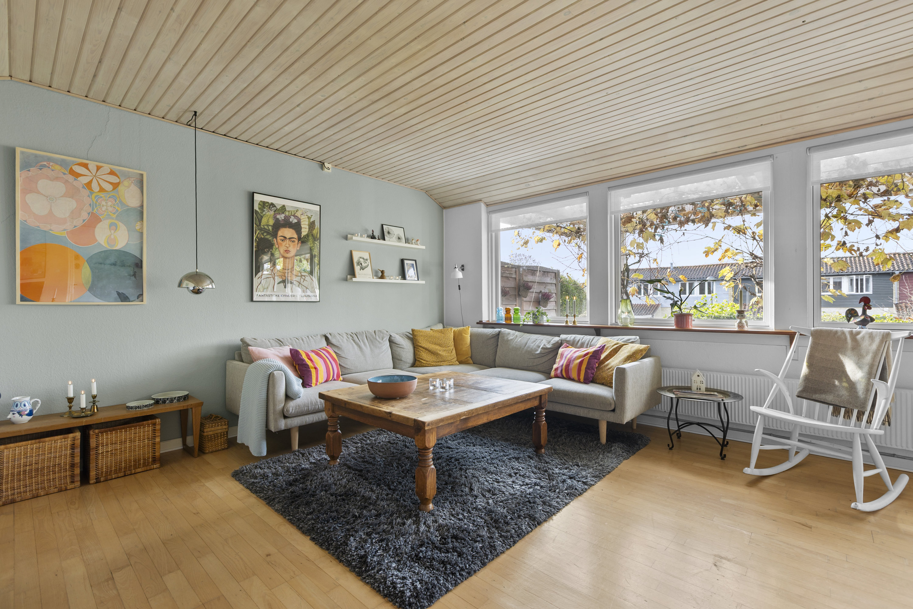 Fremhævet stue billede i fuldskærmstilstand. Billede af Søndre Parkvej 133, 4100 Ringsted