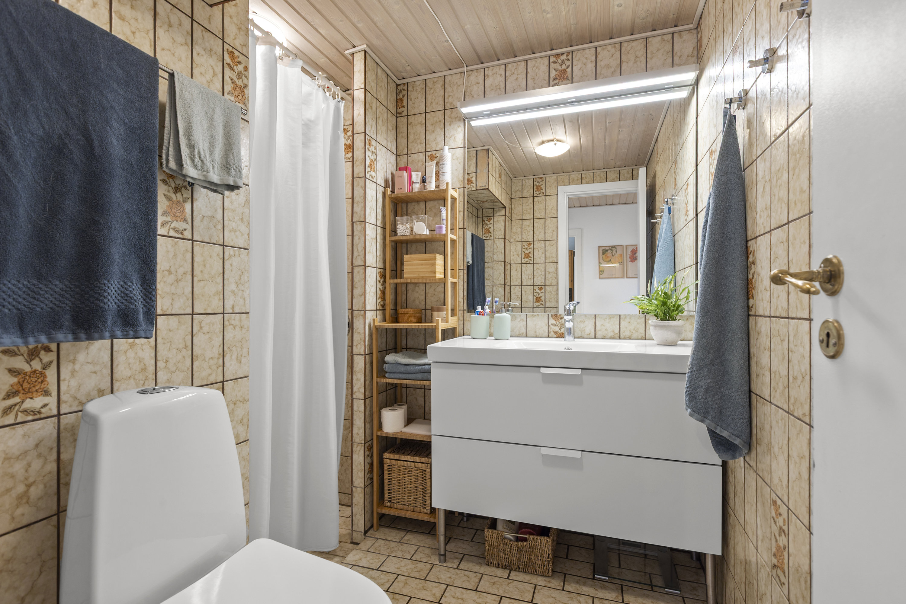 Fremhævet badeværelse billede i fuldskærmstilstand. Billede af Søndre Parkvej 133, 4100 Ringsted