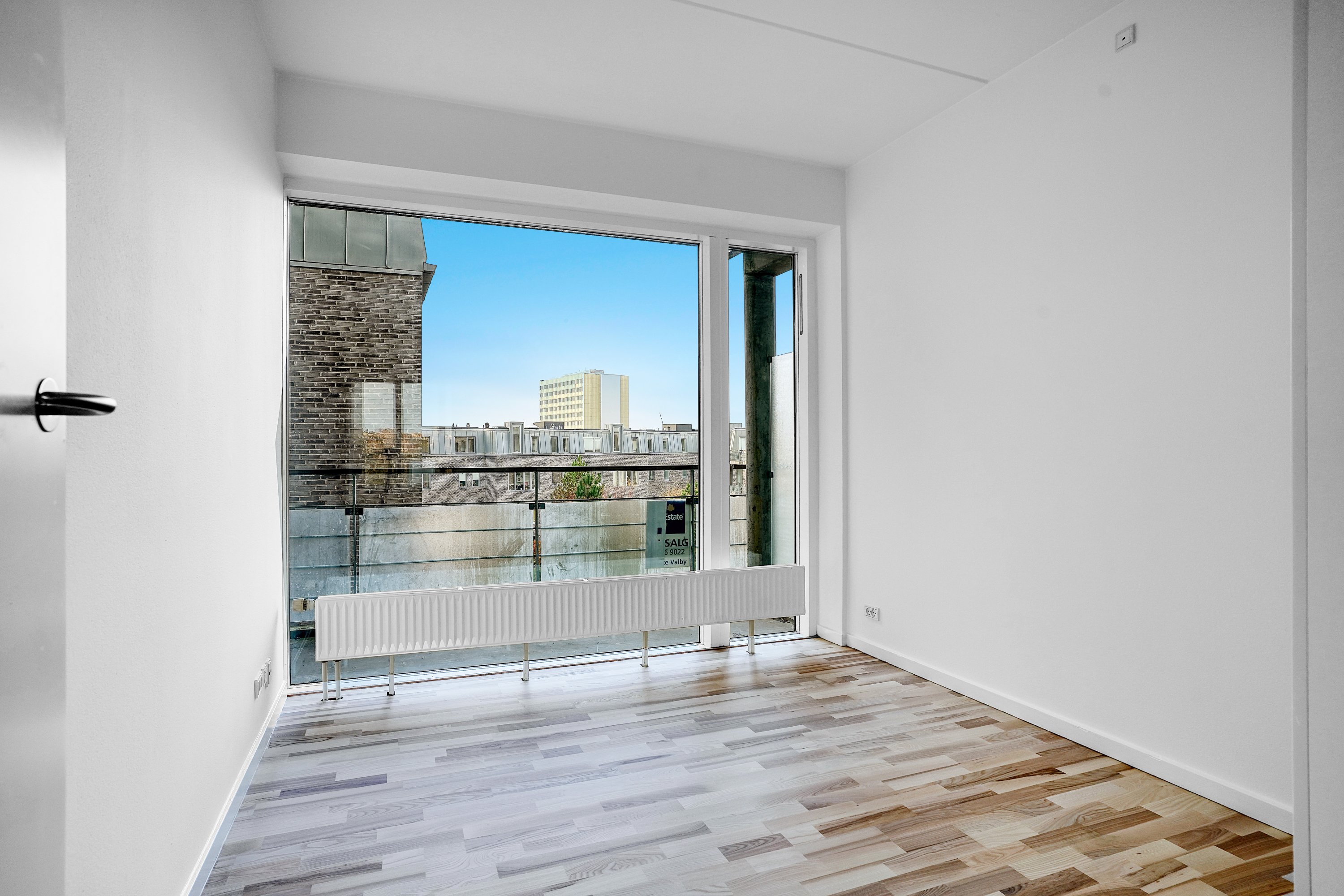 Fremhævet stue billede i fuldskærmstilstand. Billede af Ebbe Rodes Allé 7, 3. th., 2500 Valby