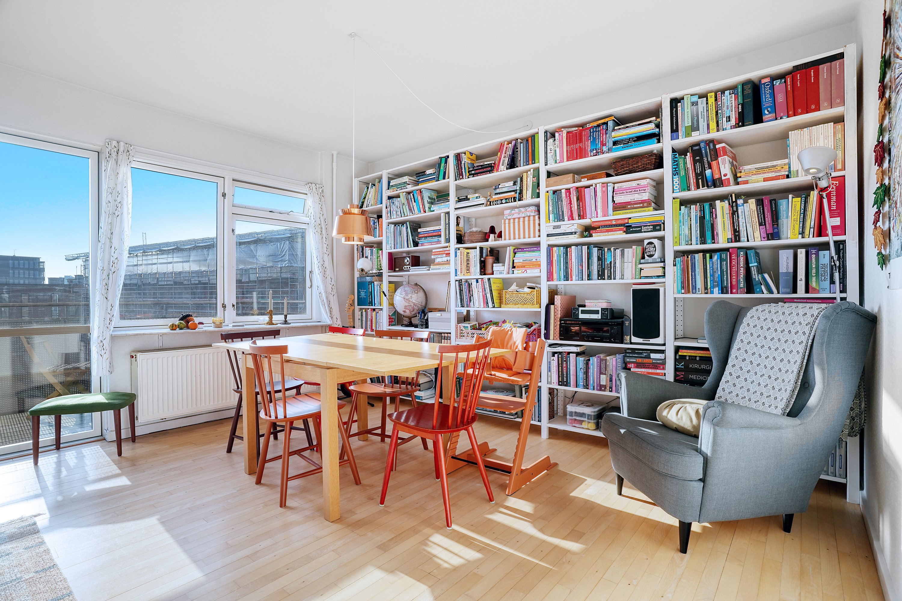 Fremhævet spisestue billede i fuldskærmstilstand. Billede af Lyshøjgårdsvej 95, 4. th., 2500 Valby