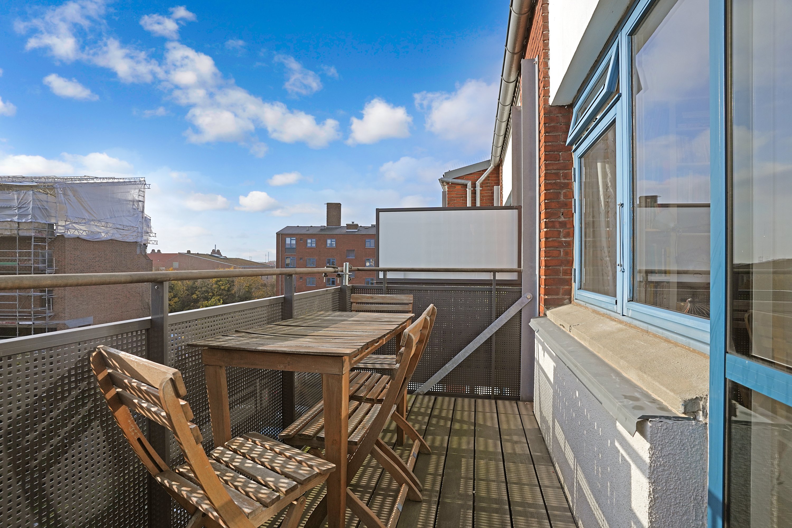 Miniaturebillede 1: altan. Billede af Lyshøjgårdsvej 95, 4. th., 2500 Valby