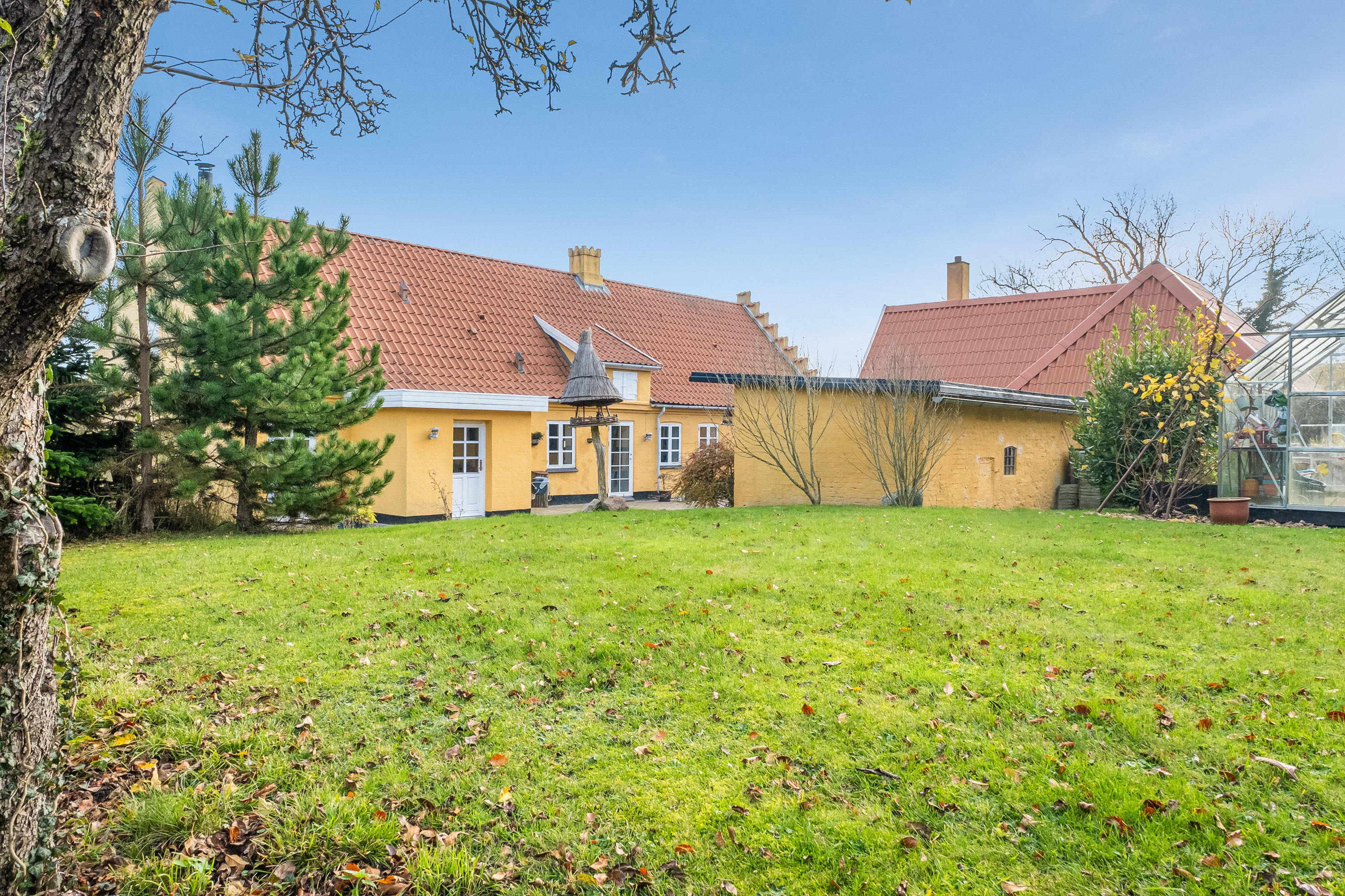 Fremhævet have billede i fuldskærmstilstand. Billede af Dyrehavevej 94, 5800 Nyborg