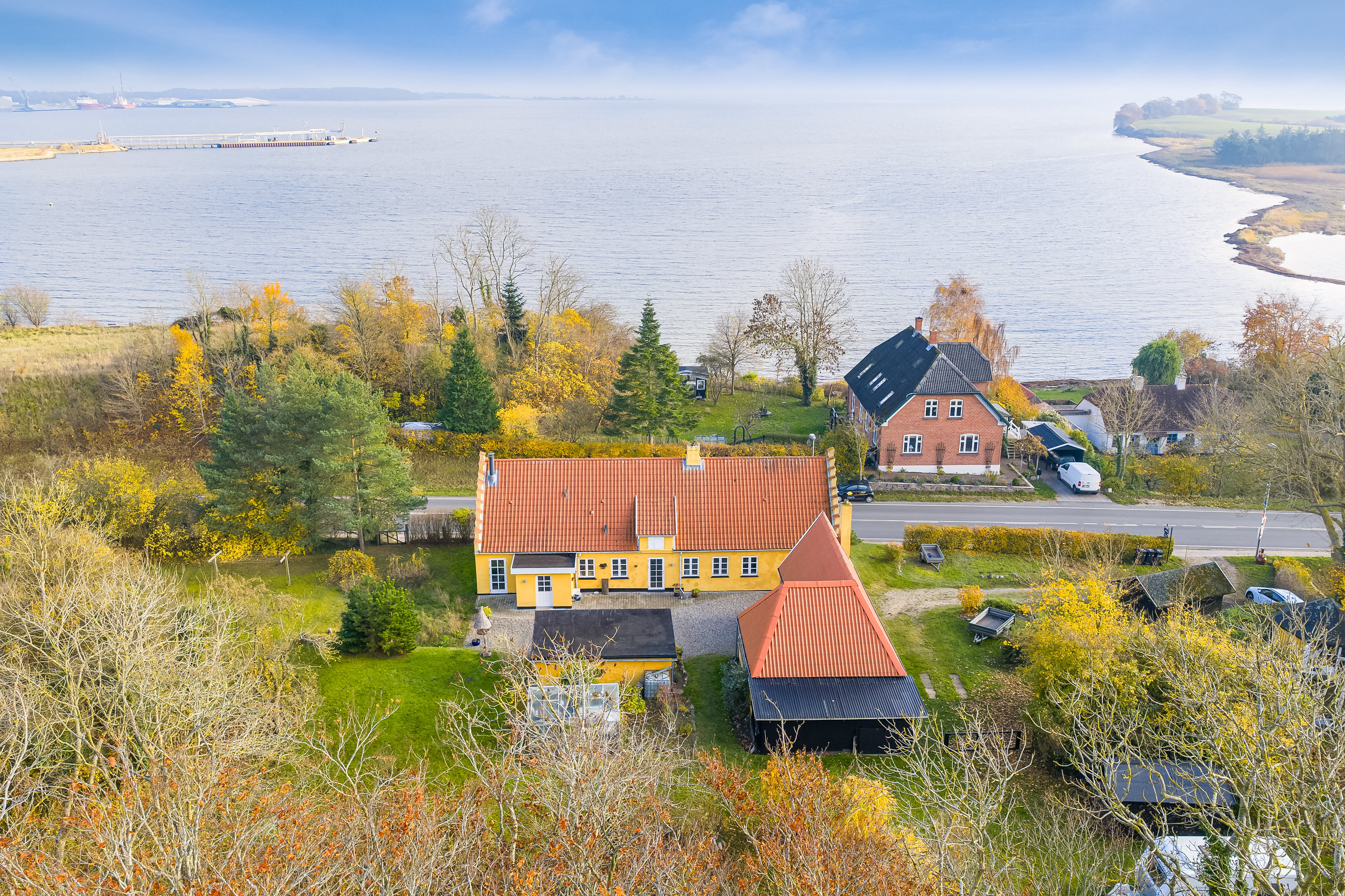 Fremhævet luftfoto billede i fuldskærmstilstand. Billede af Dyrehavevej 94, 5800 Nyborg