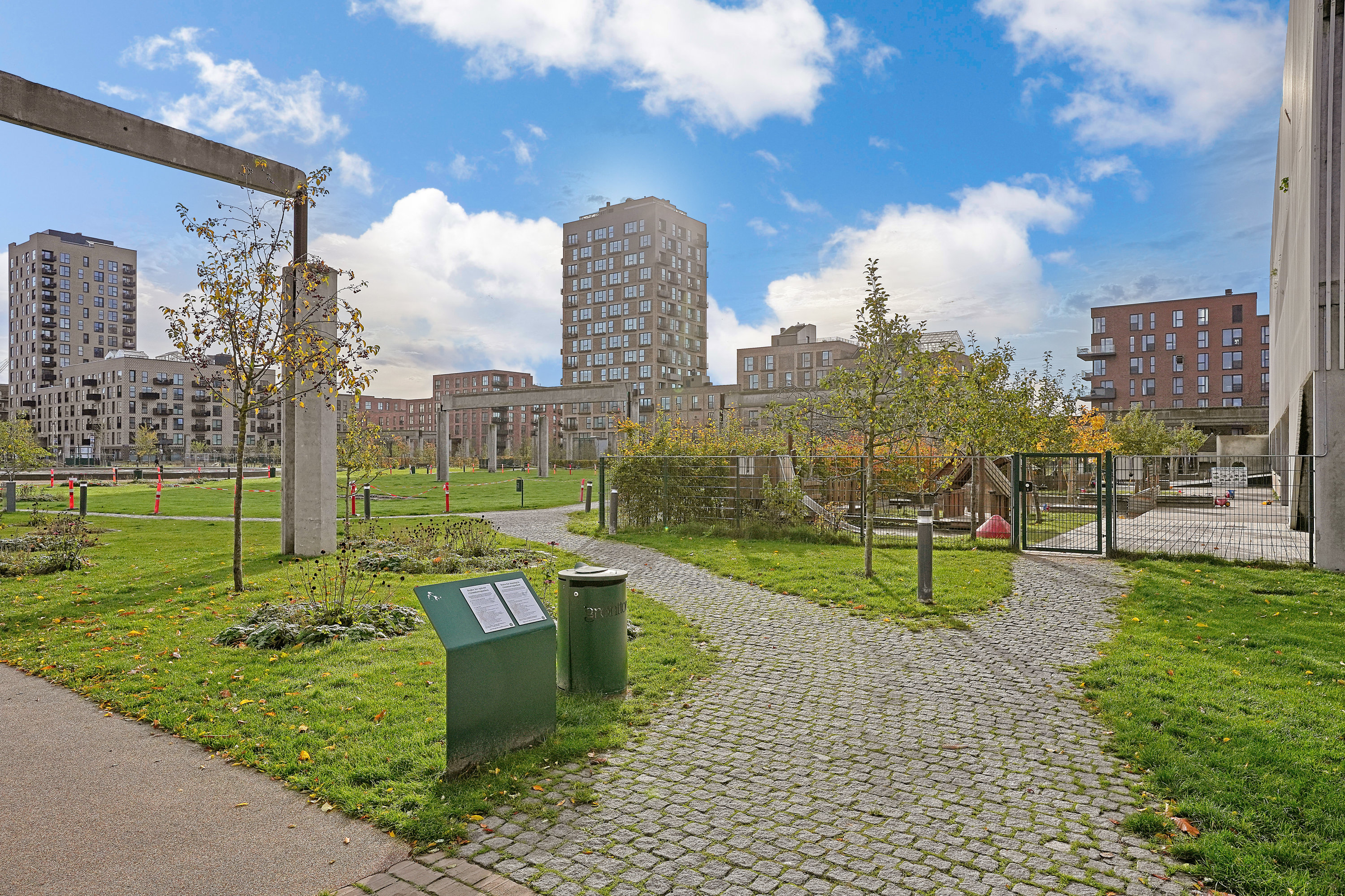 Fremhævet  billede i fuldskærmstilstand. Billede af Løgæblevej 3, 5. tv., 2500 Valby