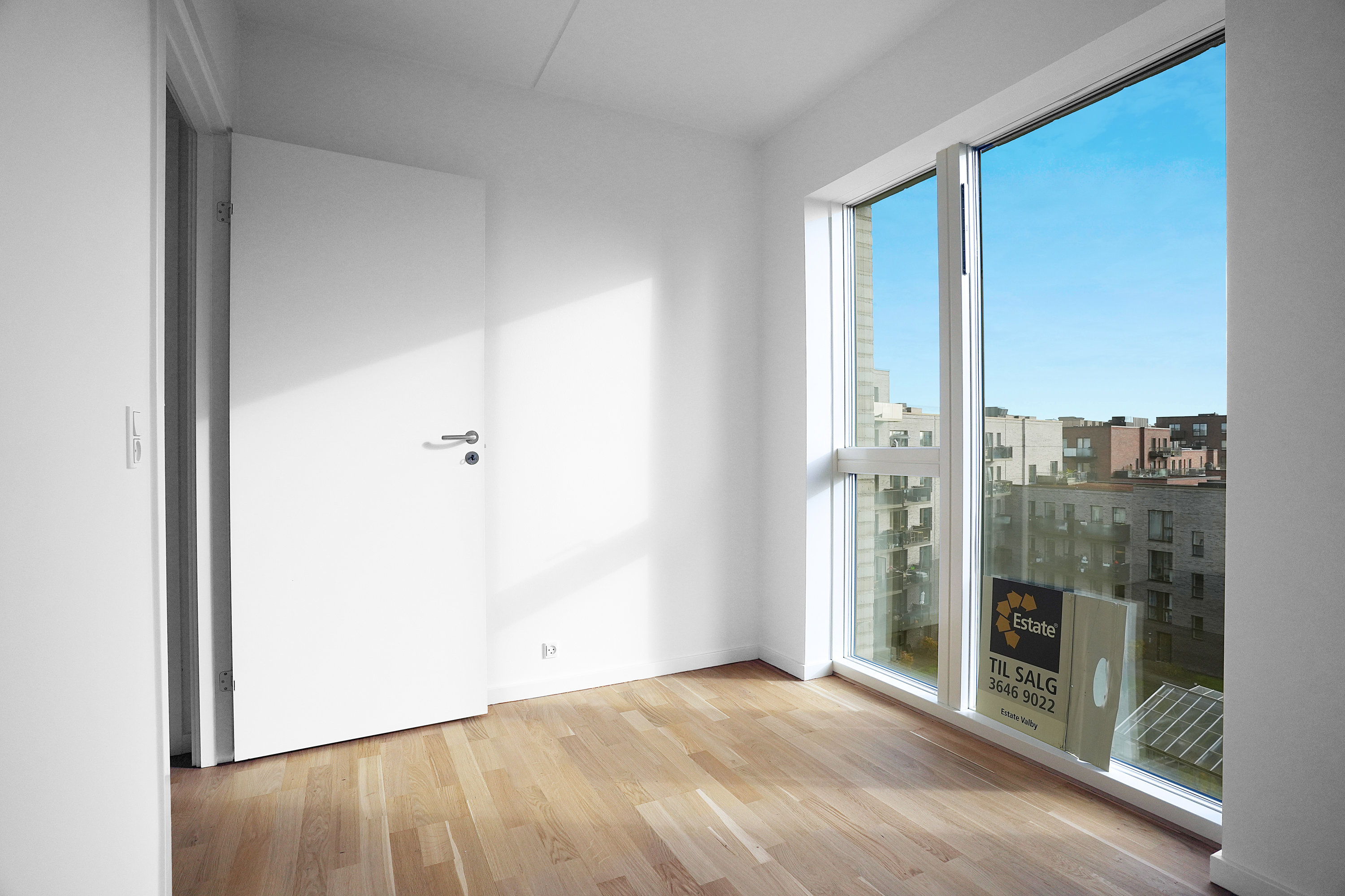 Fremhævet  billede i fuldskærmstilstand. Billede af Løgæblevej 3, 5. tv., 2500 Valby