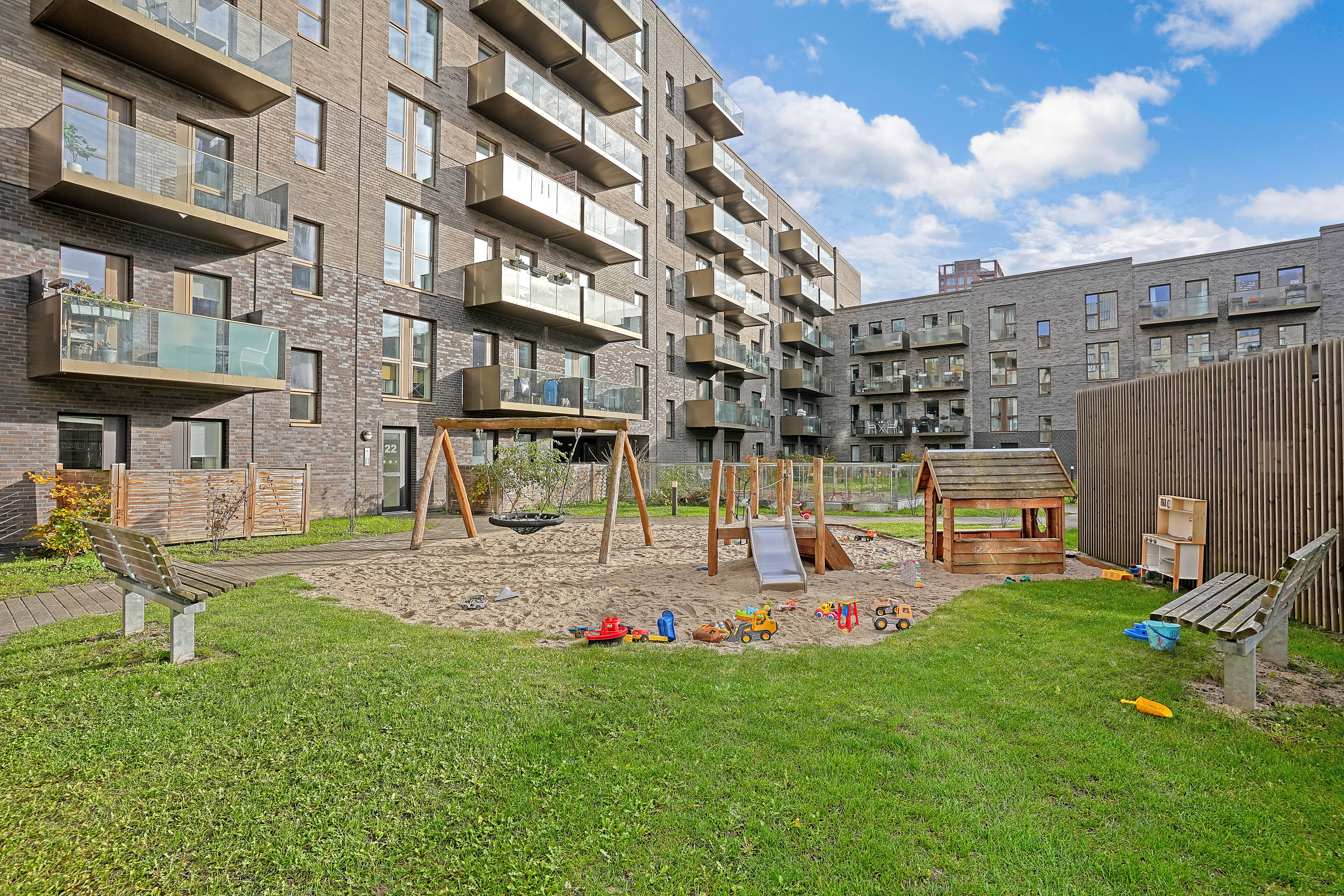 Fremhævet  billede i fuldskærmstilstand. Billede af Løgæblevej 3, 5. tv., 2500 Valby