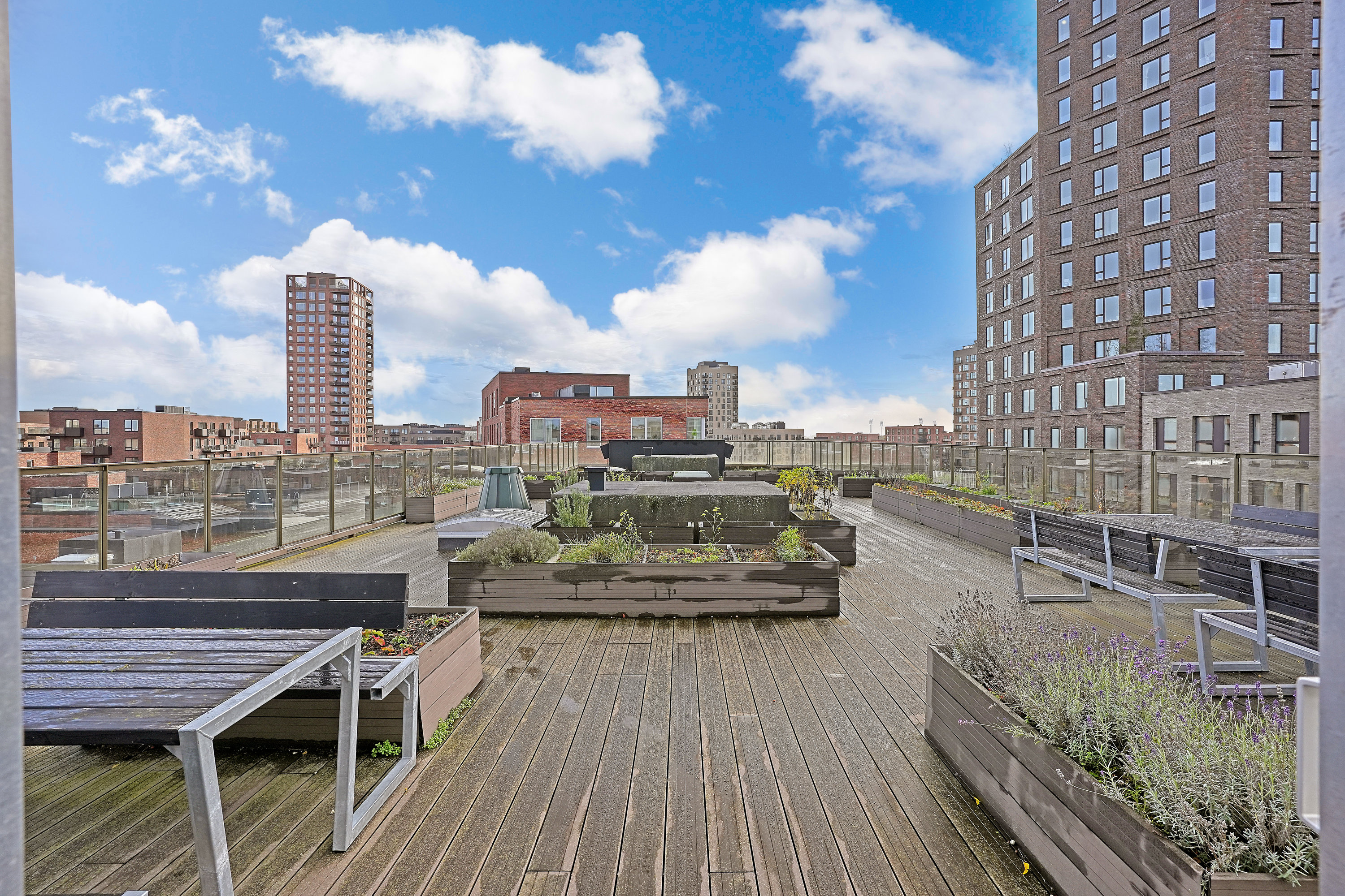 Fremhævet  billede i fuldskærmstilstand. Billede af Løgæblevej 3, 5. tv., 2500 Valby