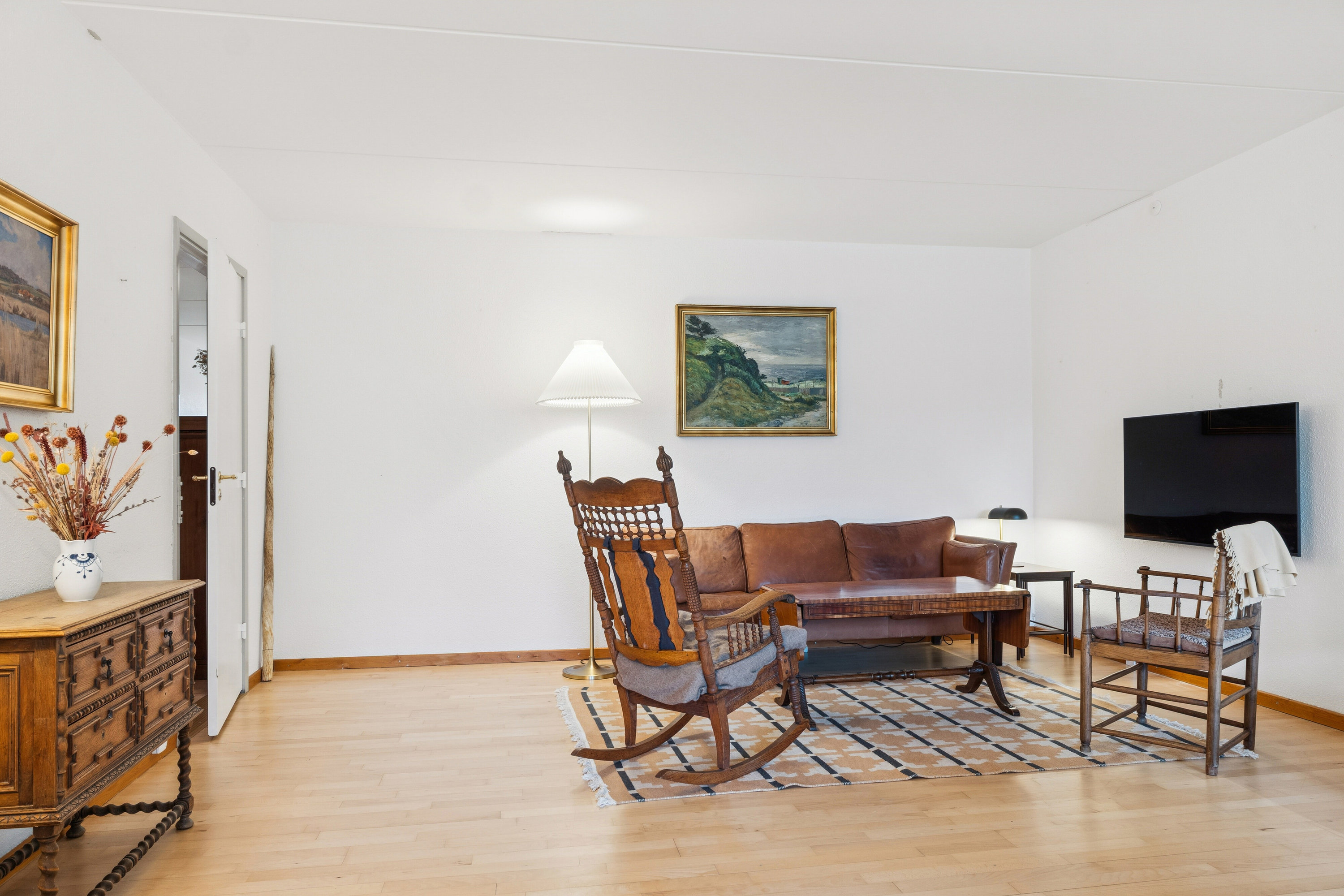 Fremhævet stue billede i fuldskærmstilstand. Billede af Hørsholm Park 7, 1. tv., 2970 Hørsholm