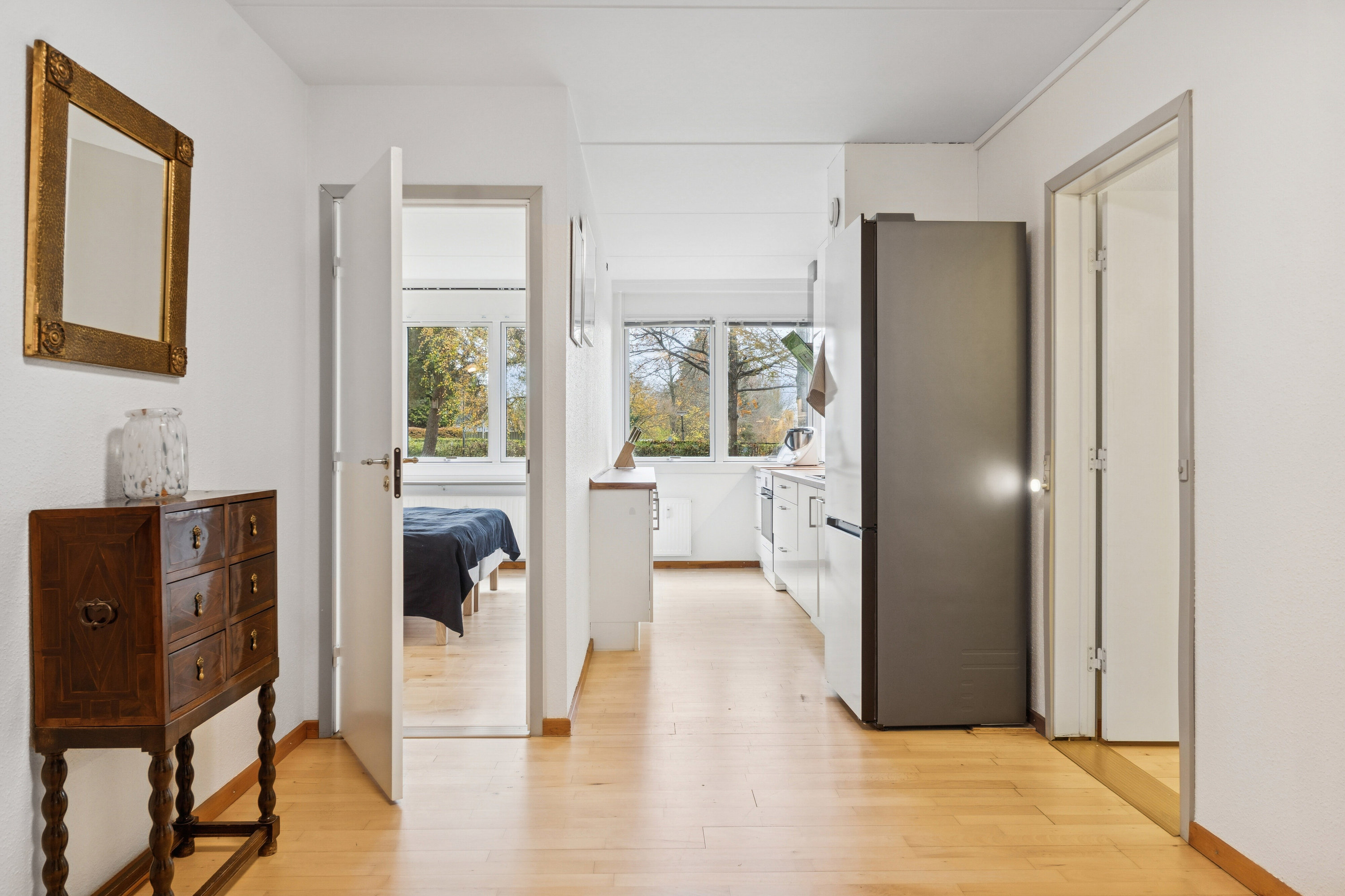 Fremhævet gang billede i fuldskærmstilstand. Billede af Hørsholm Park 7, 1. tv., 2970 Hørsholm