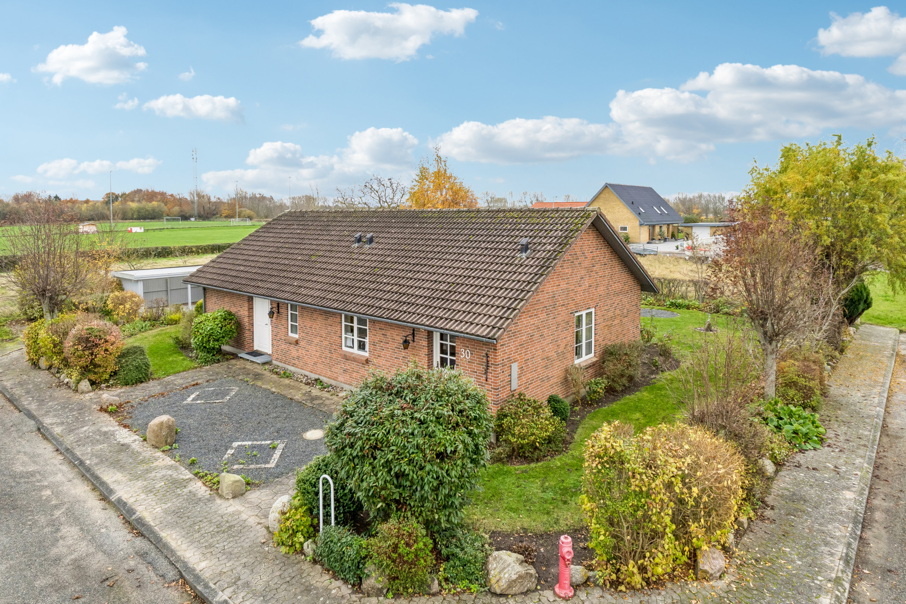 Fremhævet andet billede i fuldskærmstilstand. Billede af Østervænget 30, Ommel, 5960 Marstal