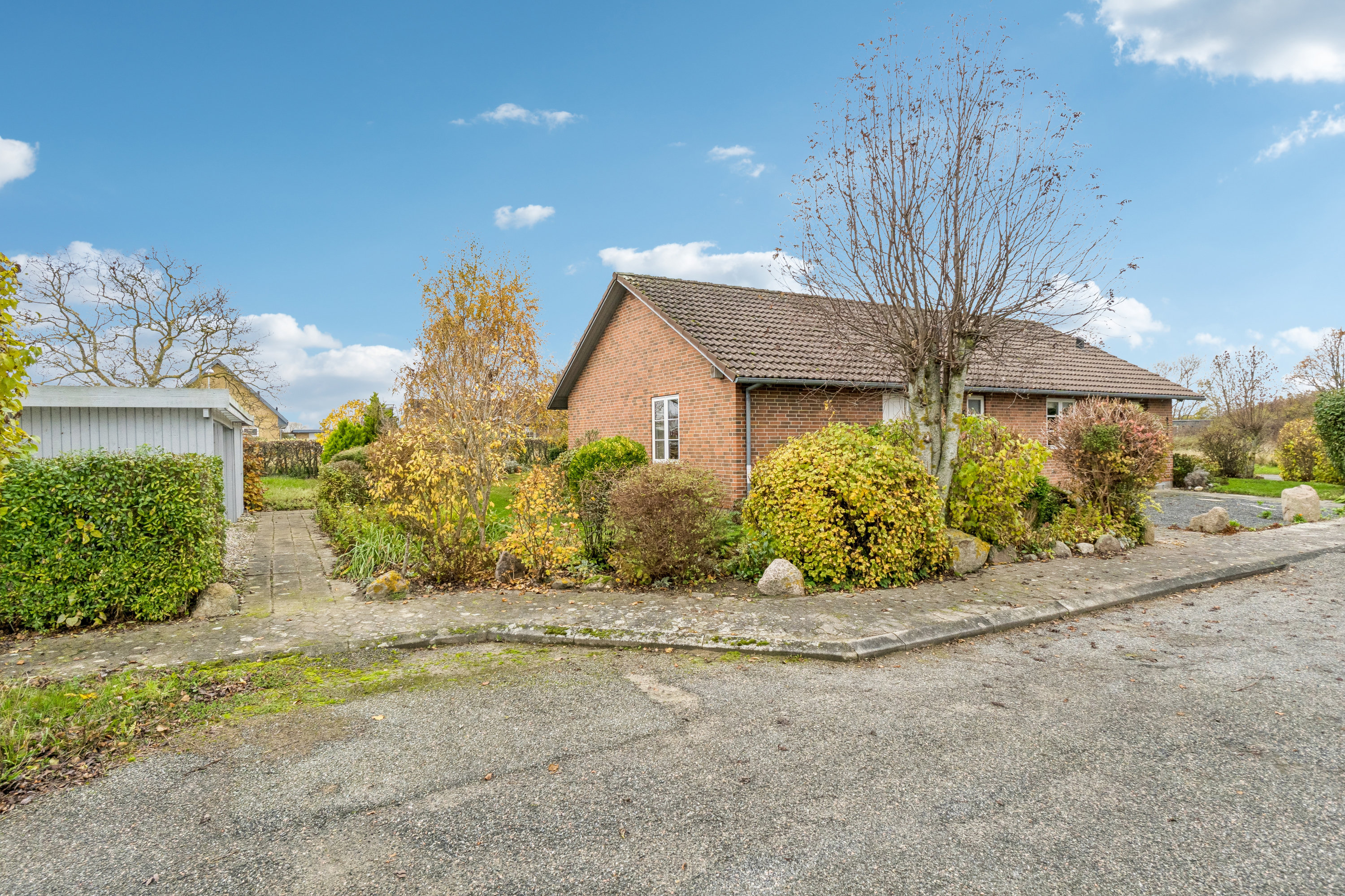 Fremhævet andet billede i fuldskærmstilstand. Billede af Østervænget 30, Ommel, 5960 Marstal