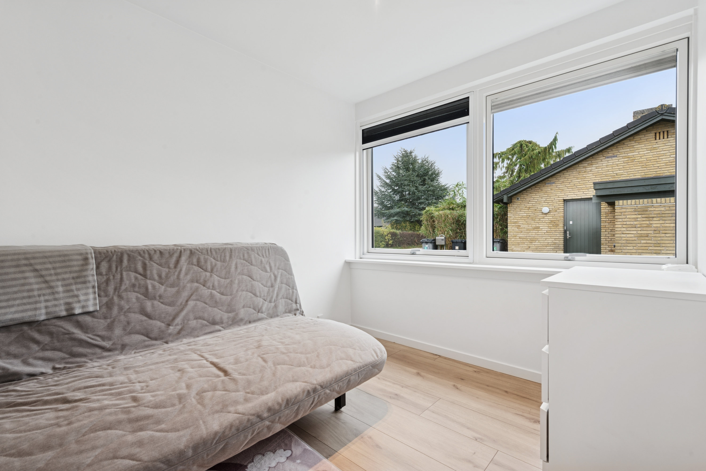 Fremhævet værelse billede i fuldskærmstilstand. Billede af Randager 26, 2620 Albertslund