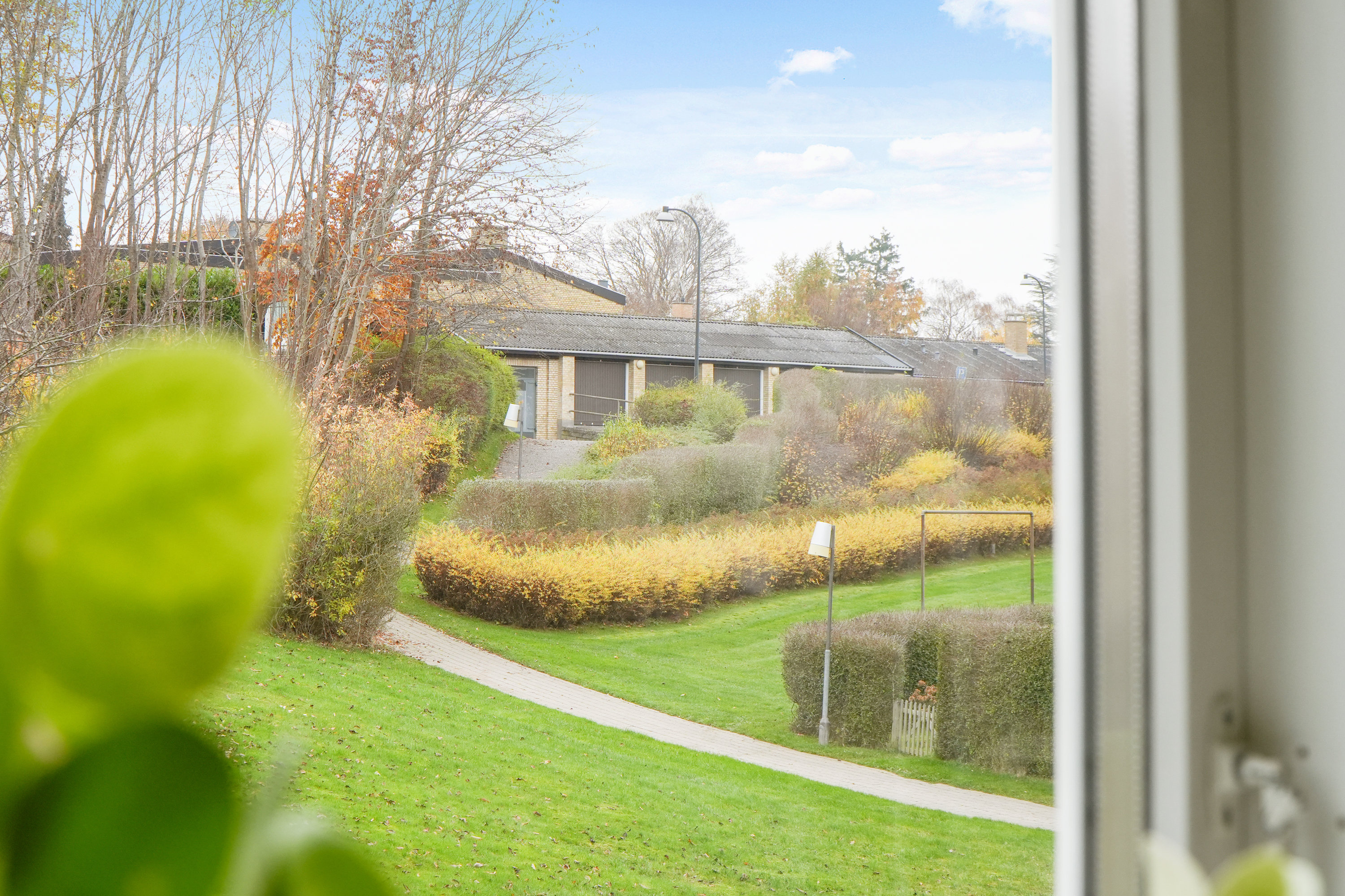 Fremhævet andet billede i fuldskærmstilstand. Billede af Bakkekrogen 19, 1. 2., 3460 Birkerød