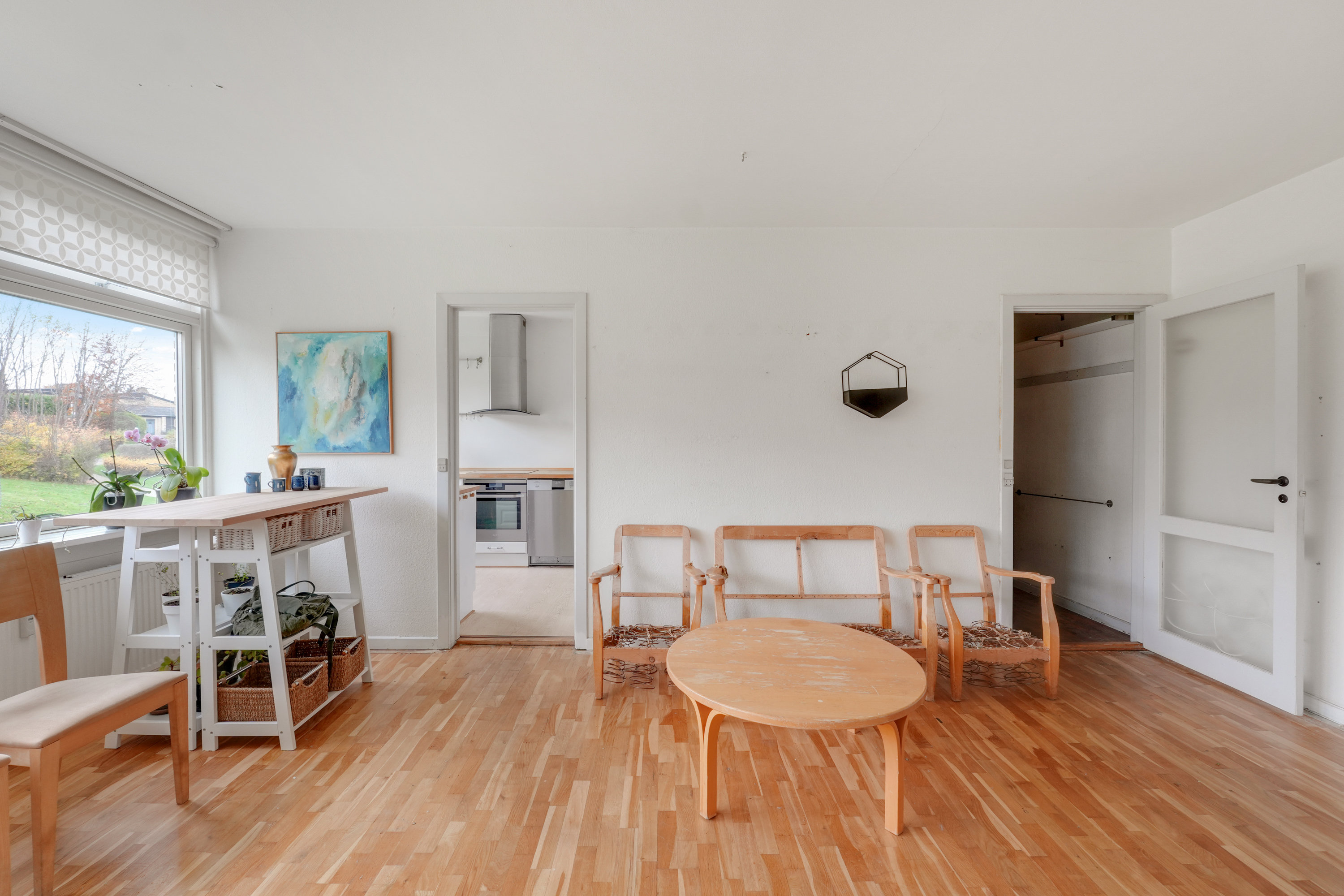 Fremhævet andet billede i fuldskærmstilstand. Billede af Bakkekrogen 19, 1. 2., 3460 Birkerød