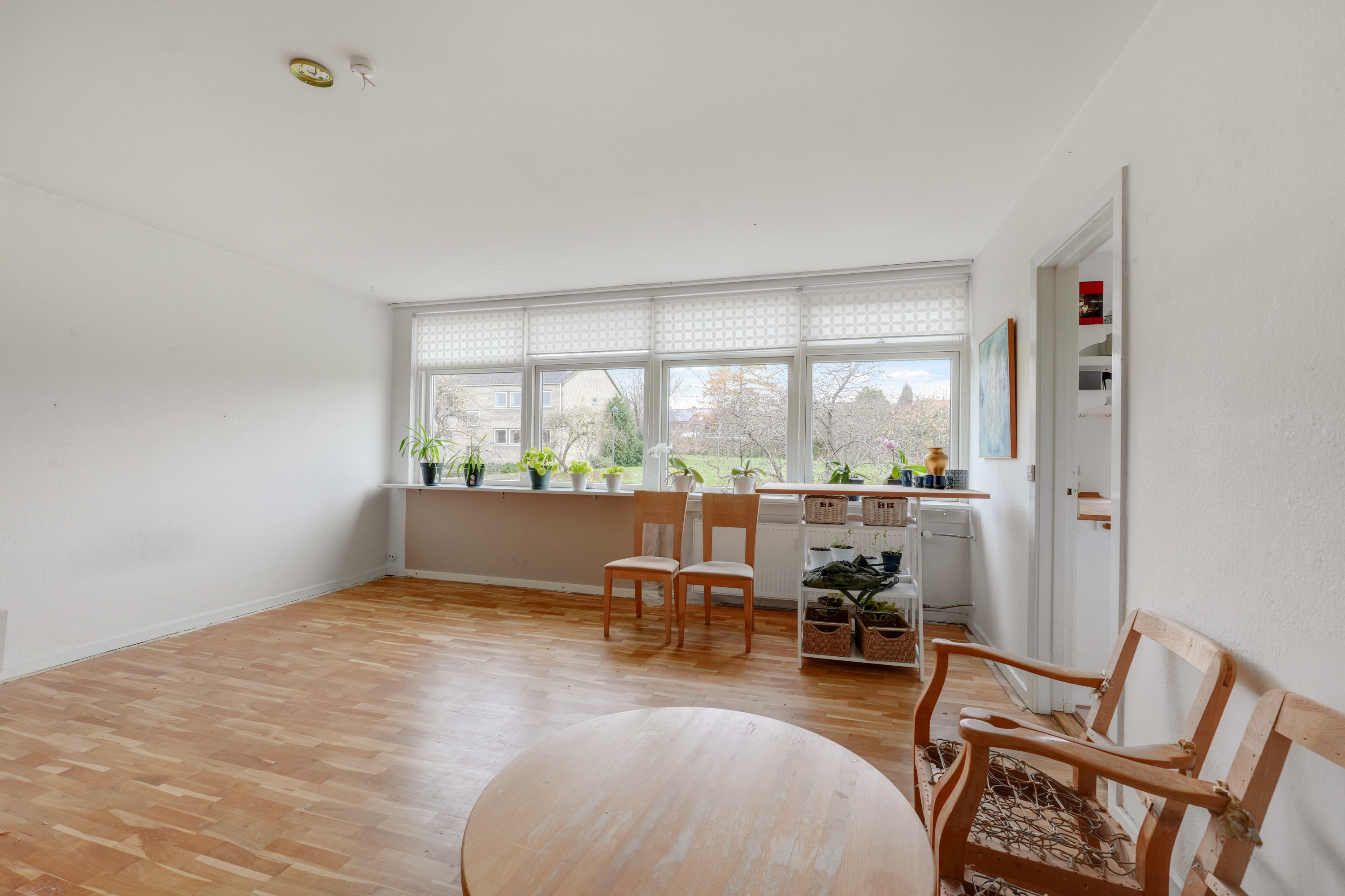 Fremhævet andet billede i fuldskærmstilstand. Billede af Bakkekrogen 19, 1. 2., 3460 Birkerød