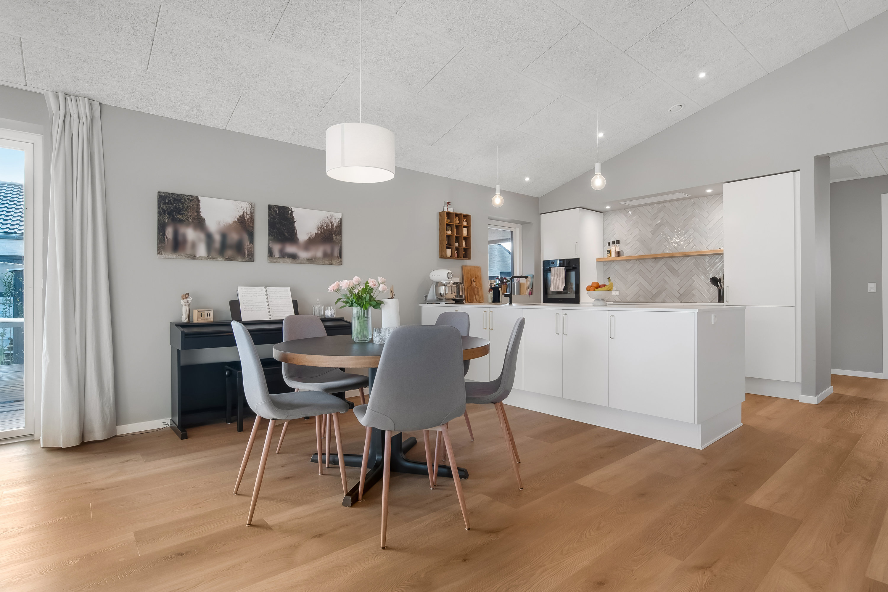 Fremhævet køkken alrum billede i fuldskærmstilstand. Billede af Gl. Hornshøjvej 20B, Hornshøj, 7500 Holstebro