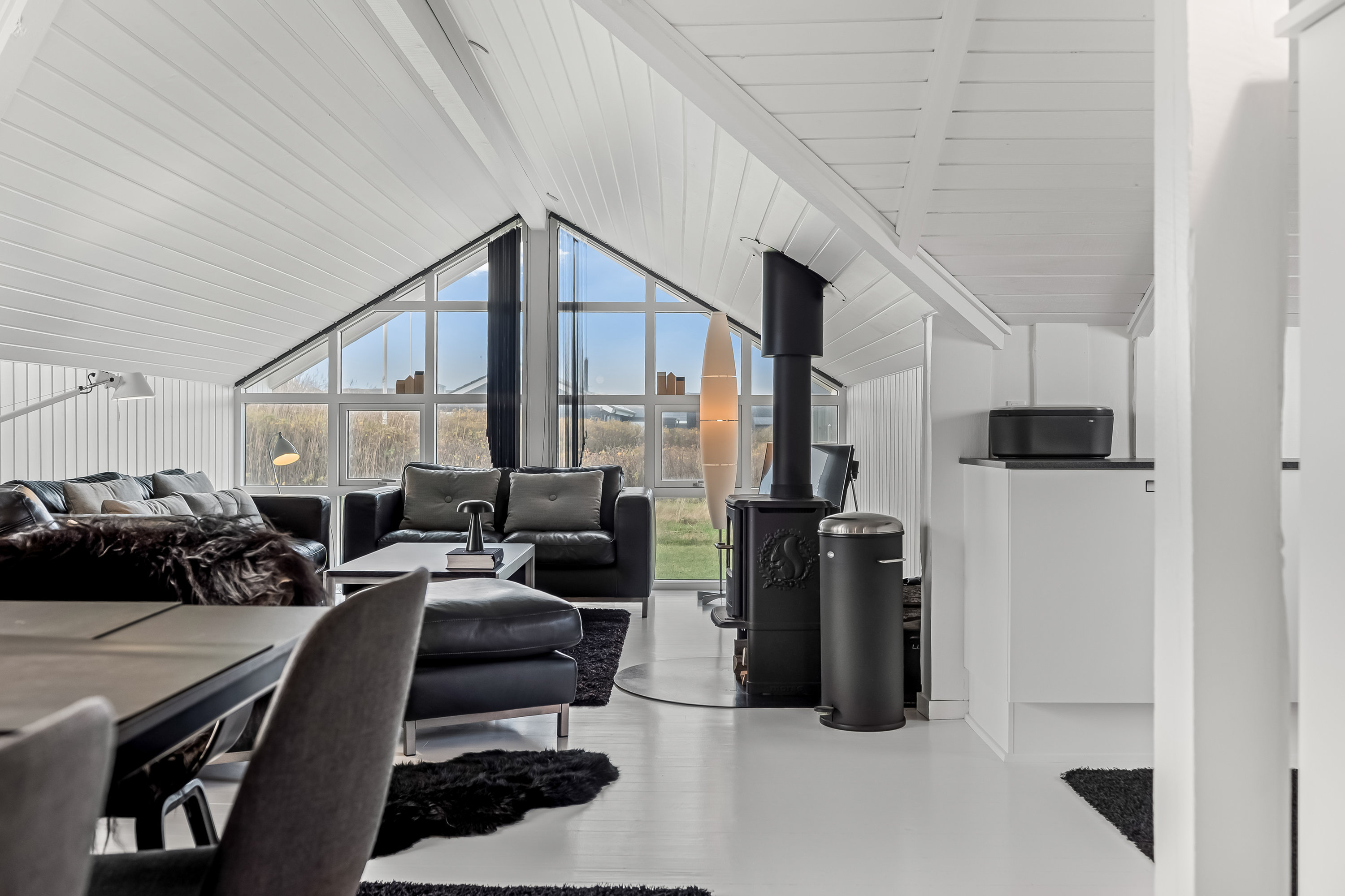 Fremhævet stue billede i fuldskærmstilstand. Billede af Lodbergsvej 425, Søndervig, 6950 Ringkøbing