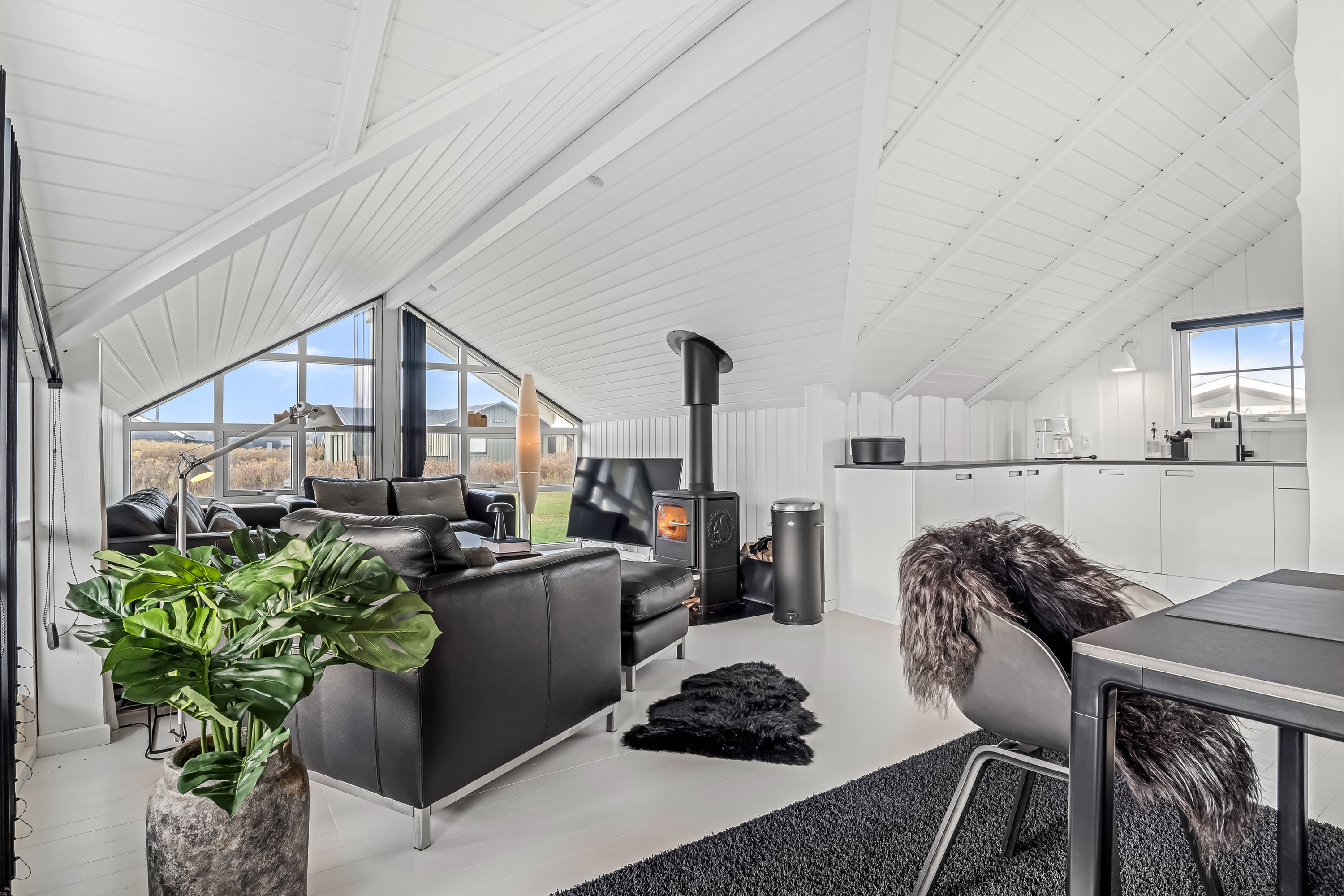 Fremhævet stue billede i fuldskærmstilstand. Billede af Lodbergsvej 425, Søndervig, 6950 Ringkøbing