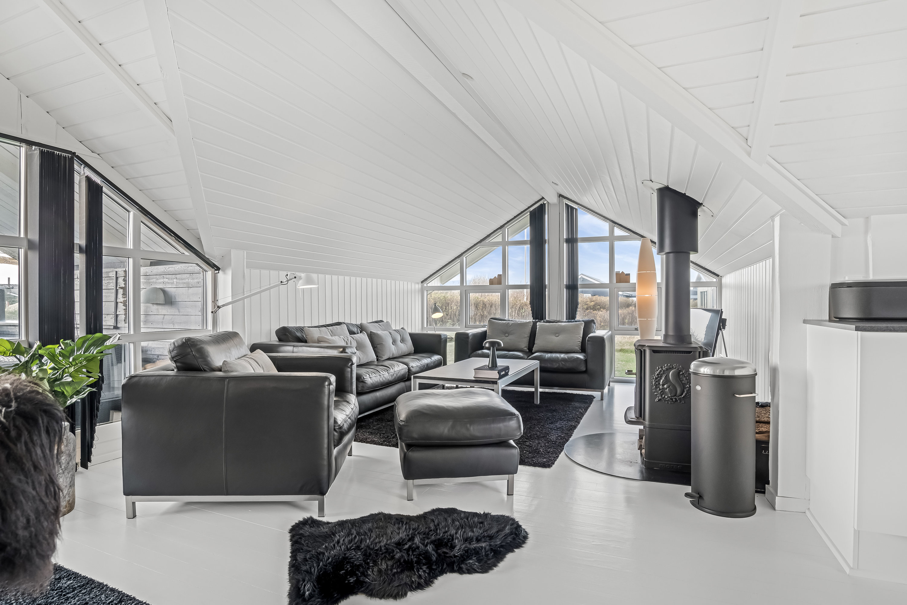 Fremhævet stue billede i fuldskærmstilstand. Billede af Lodbergsvej 425, Søndervig, 6950 Ringkøbing