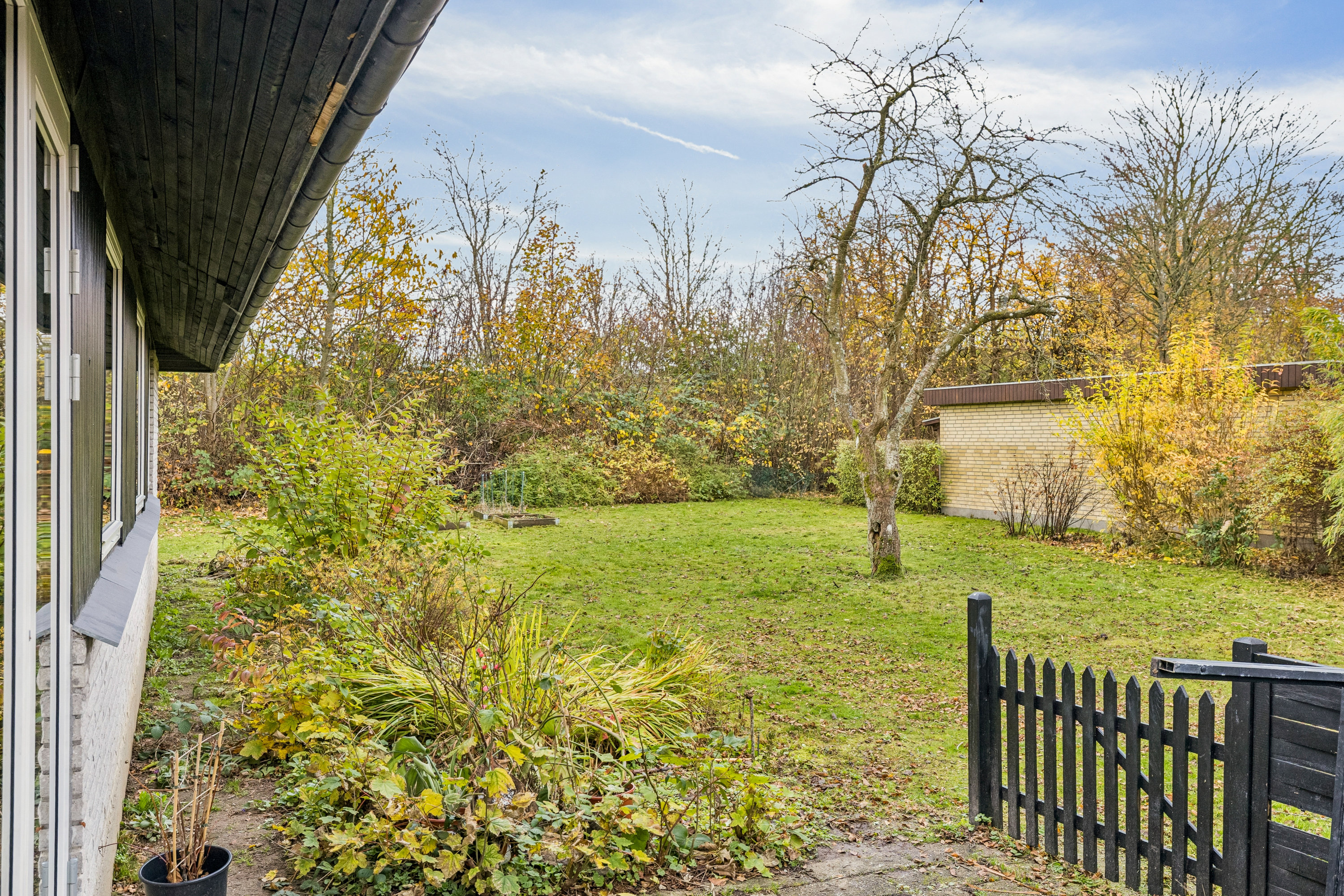 Fremhævet udsigt billede i fuldskærmstilstand. Billede af Hyldevænget 4, 5856 Ryslinge