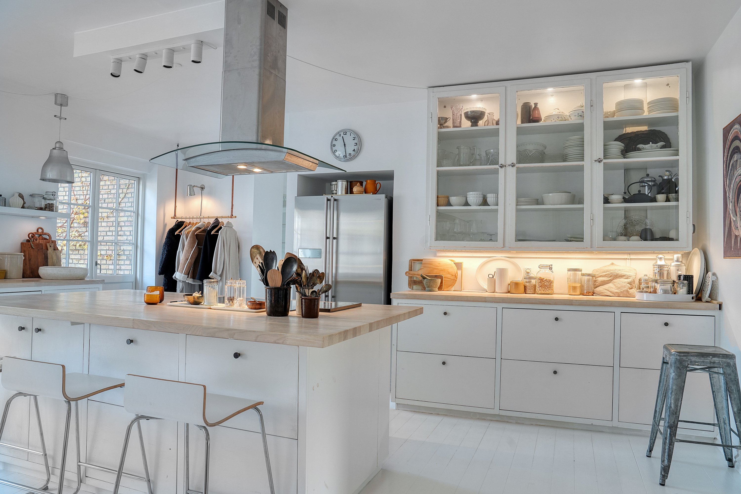 Fremhævet køkken billede i fuldskærmstilstand. Billede af Øster Allé 27, 1., 2100 København Ø