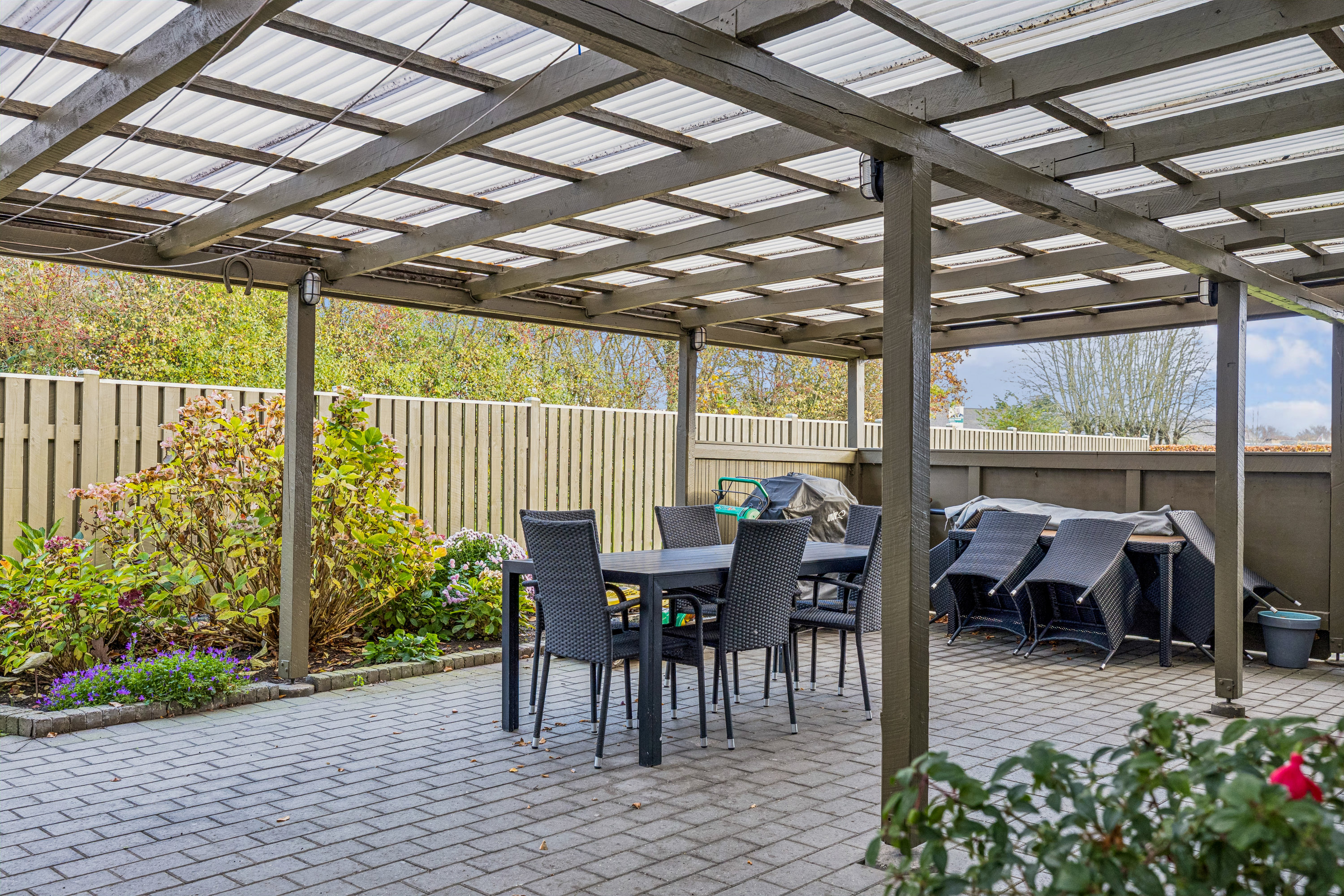 Fremhævet terrasse billede i fuldskærmstilstand. Billede af Tarupvej 127, Snestrup, 5210 Odense NV