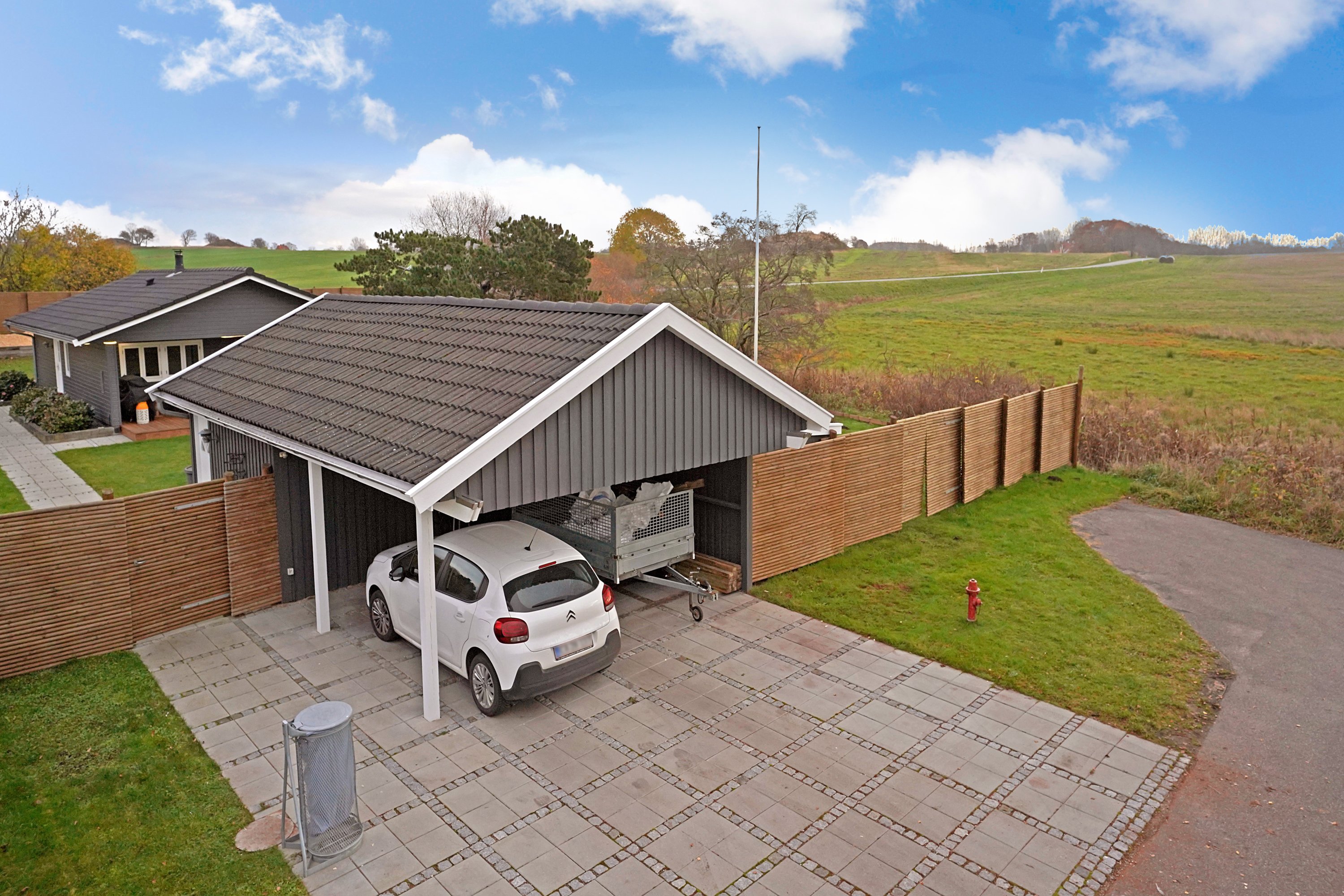 Fremhævet ejendommen billede i fuldskærmstilstand. Billede af Højvangen 45, Rågeleje, 3210 Vejby