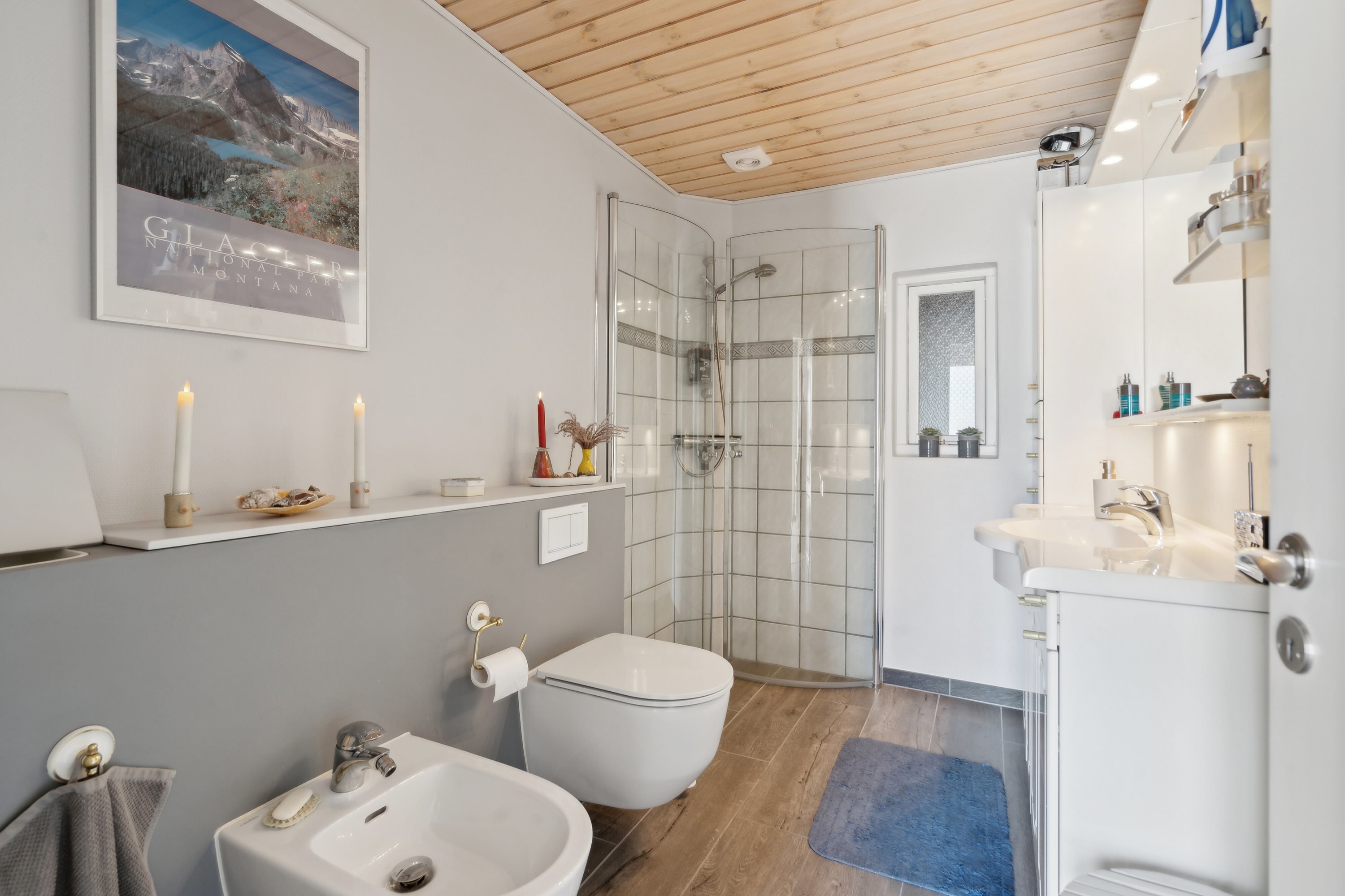 Fremhævet badeværelse billede i fuldskærmstilstand. Billede af Fredensgade 16, 6300 Gråsten